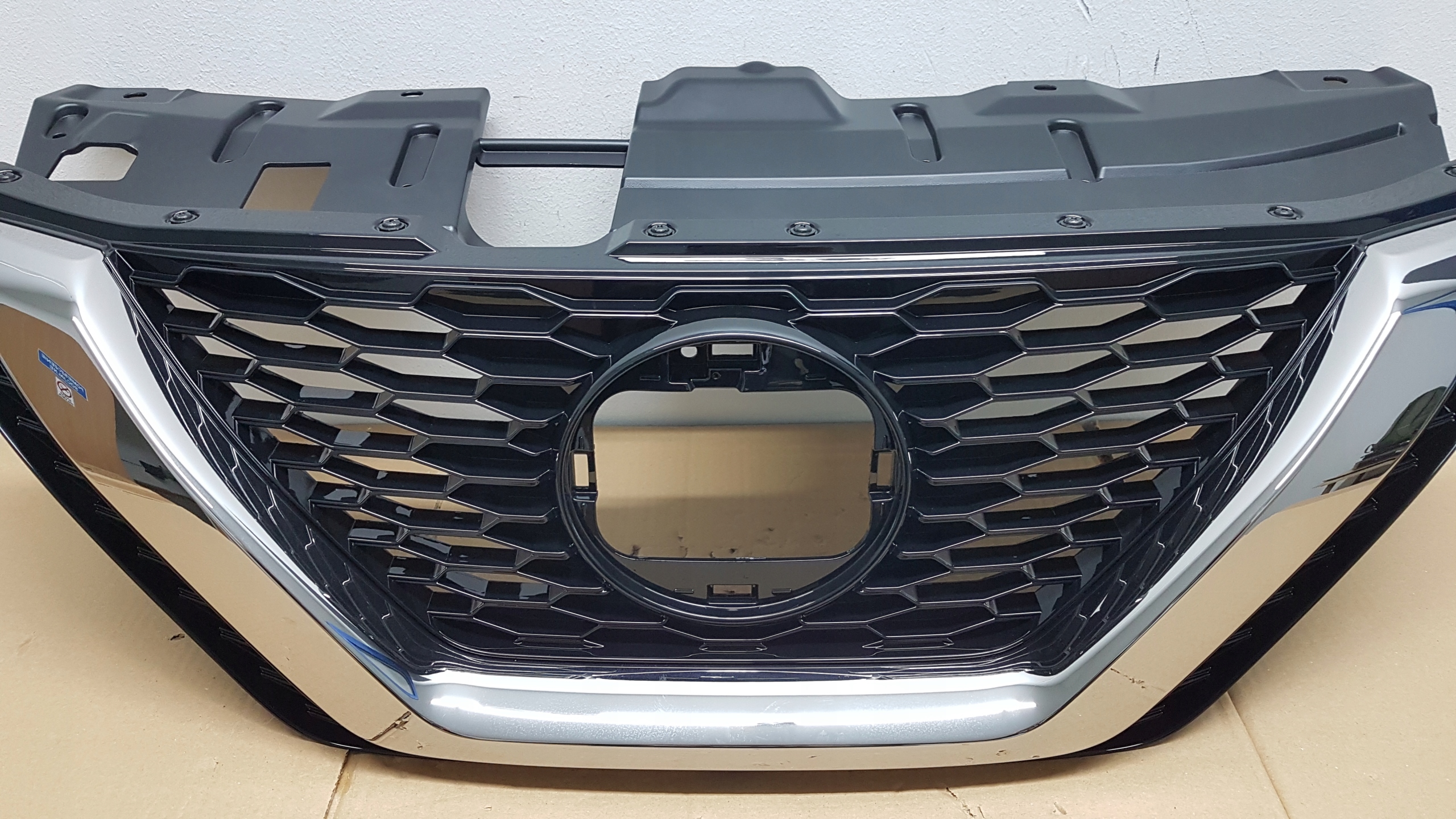 Nissan Qashqai J11 Kühlergrill FRONTGRILL Kühlergitter YGINALNOW - Thumbnail 4