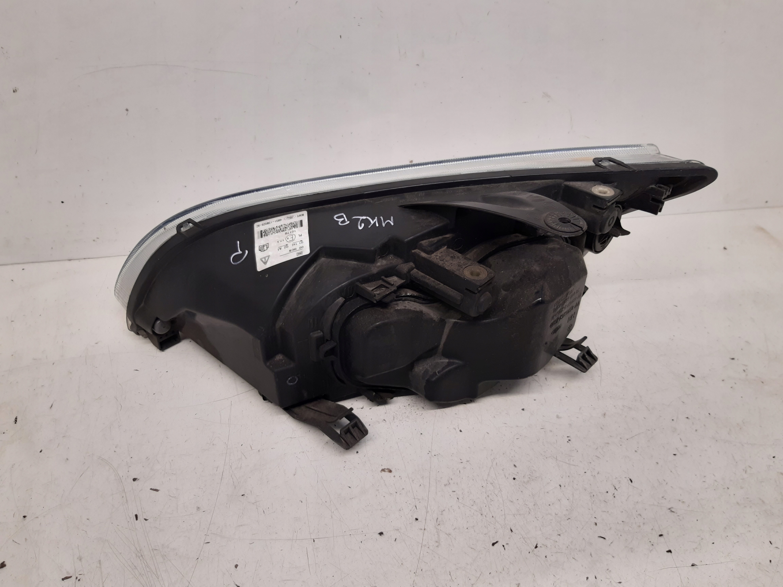 light right front europa 4M5113W029C Ford Focus MK2