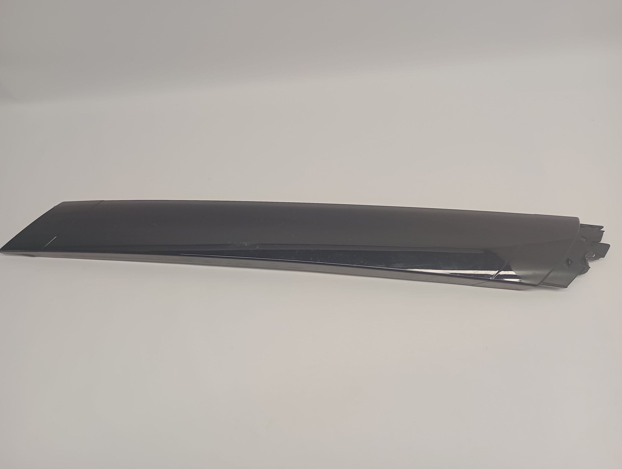 PRAWA OSŁONA LISTWA SŁUPKA LAND DEFENDER L663