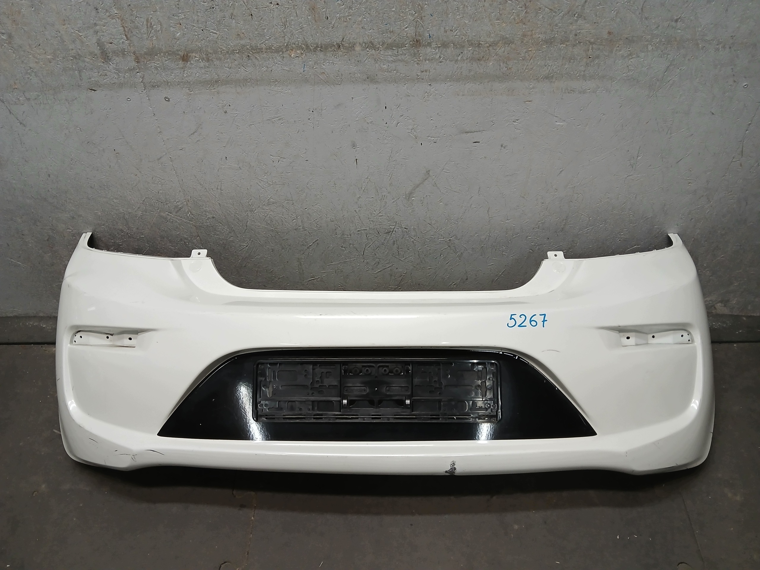 nárazník záď MITSUBISHI SPACE STAR II 2 LIFT 16-19