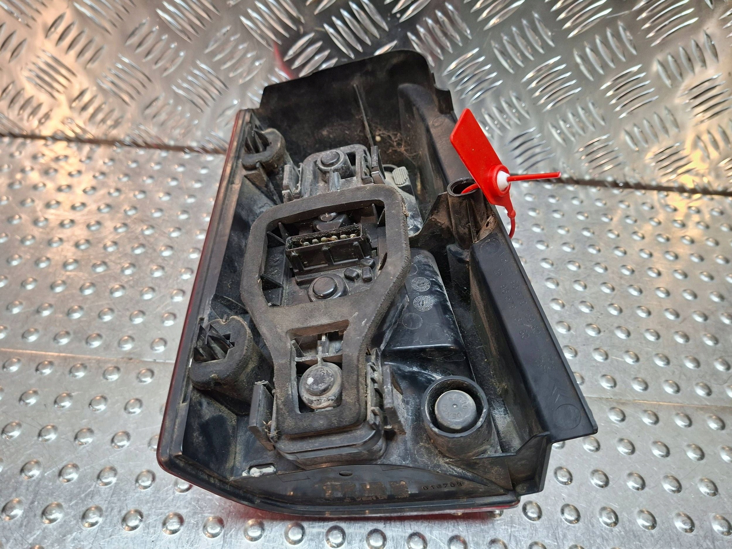 light rear right PEUGEOT PARTNER BERLINGO LIFT 2002