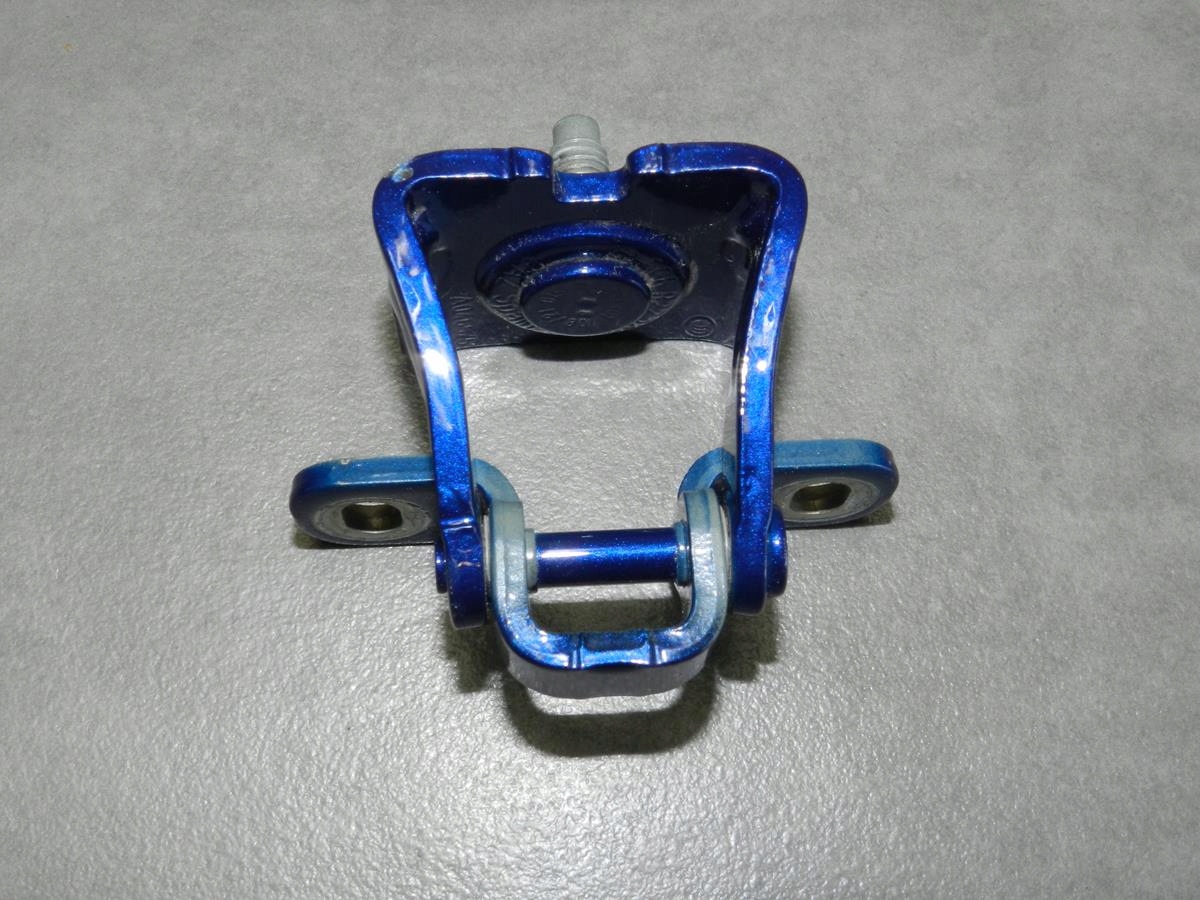 SEAT ARONA hinges bonnet rear part 5G0827301C