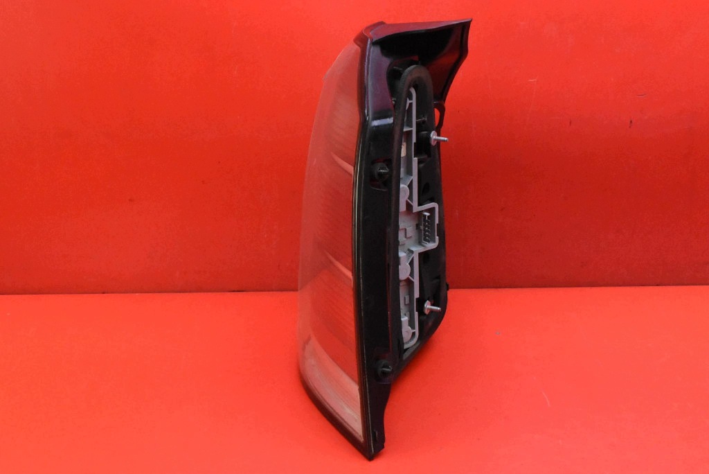 light right rear part rear 13252448 OPEL ZAFIRA B 05-10