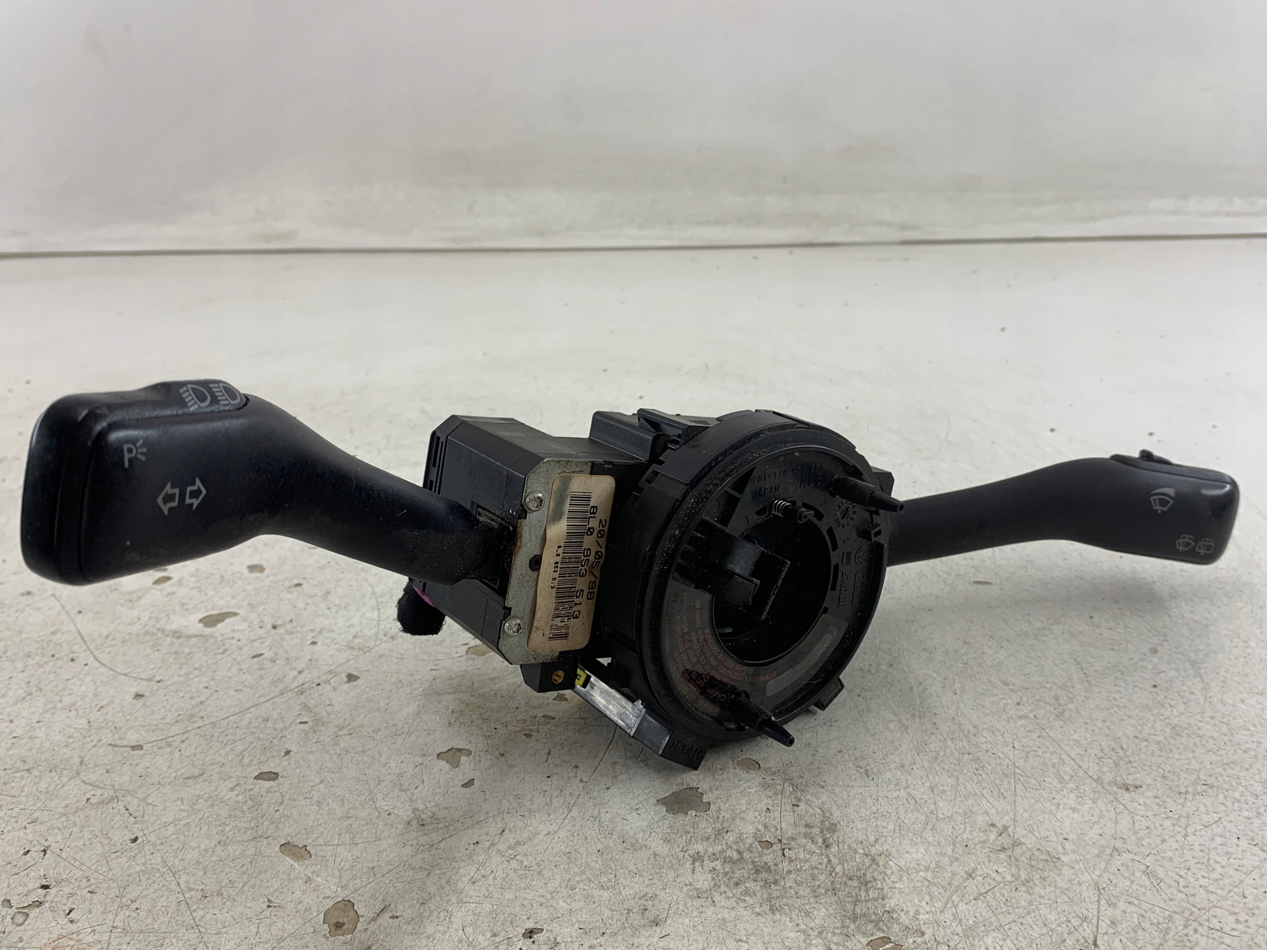 AUDI A3 8L VW GOLF IV DEVIO LUCI TERGICRISTALLO TERGI 8L0953513