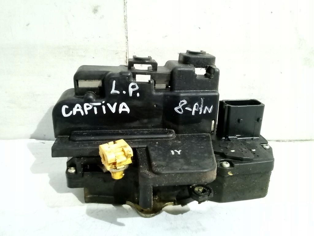 Chevrolet Captiva and 06-09 lock left front front 8 PIN