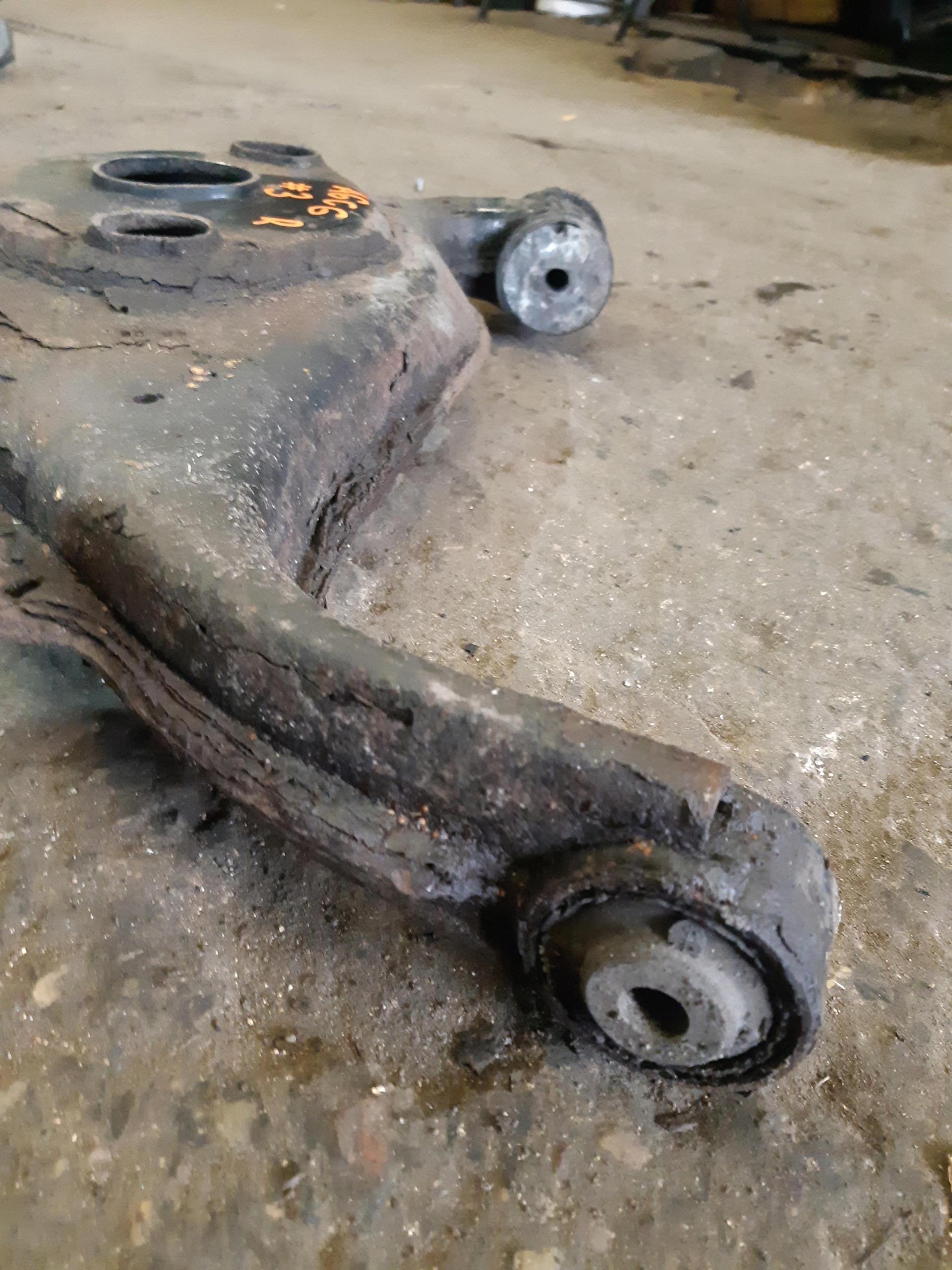 AUDI A6 C6 arm rear right rear part right
