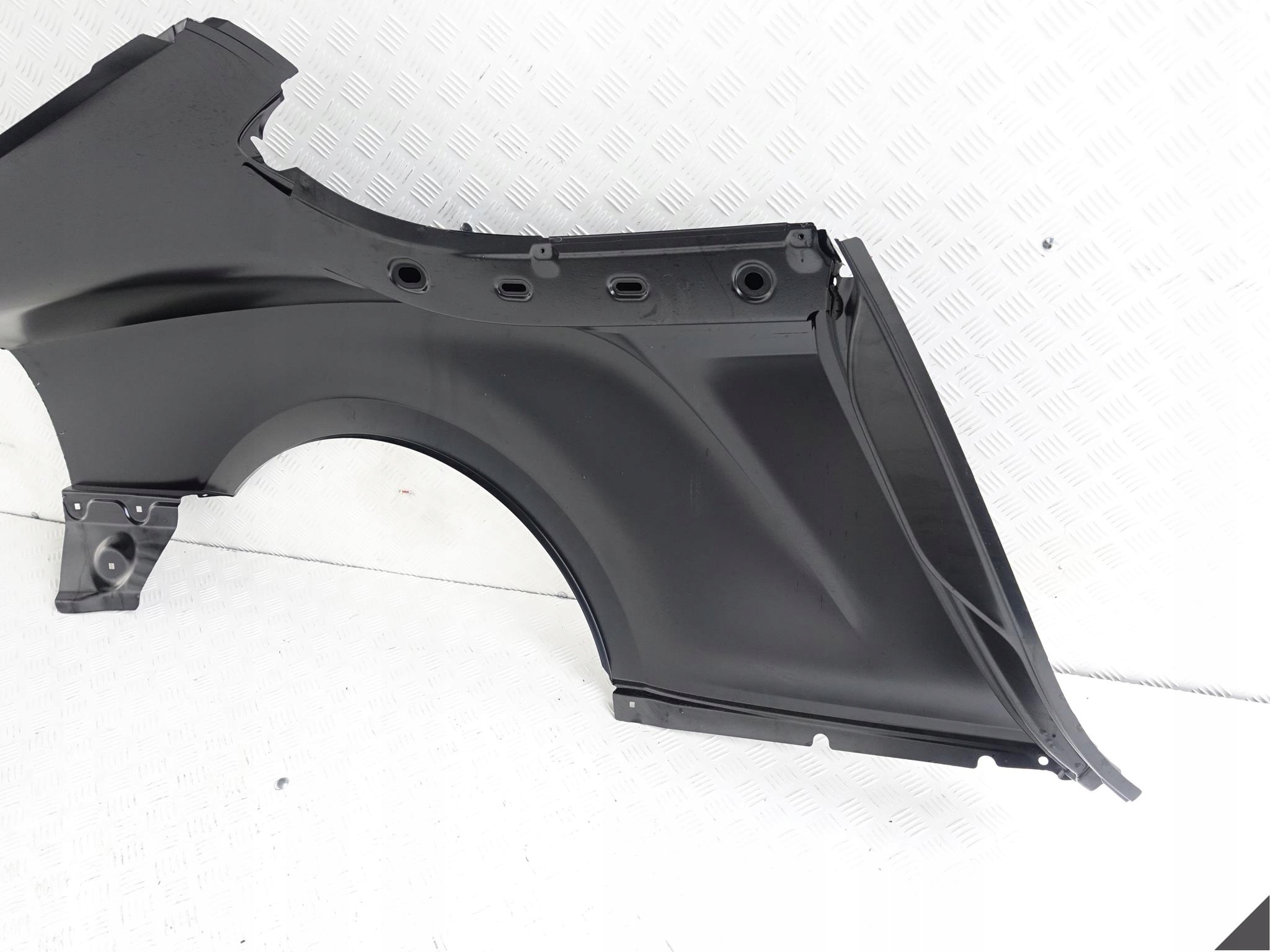BENTLEY CONTINENTAL 8W8809781 fender left rear part