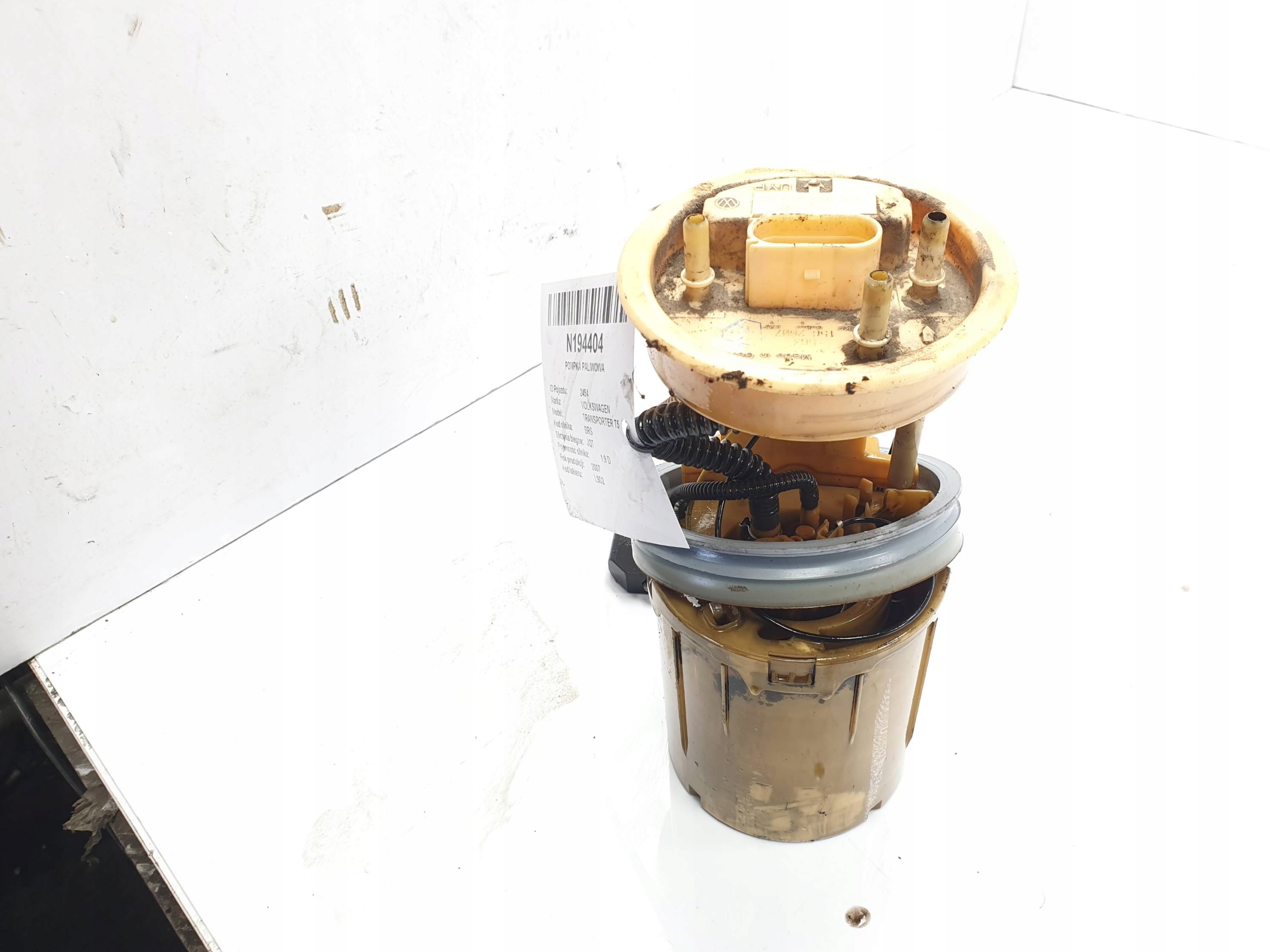 pump fuel 7H0919050D VOLKSWAGEN TRANSPORTER T5