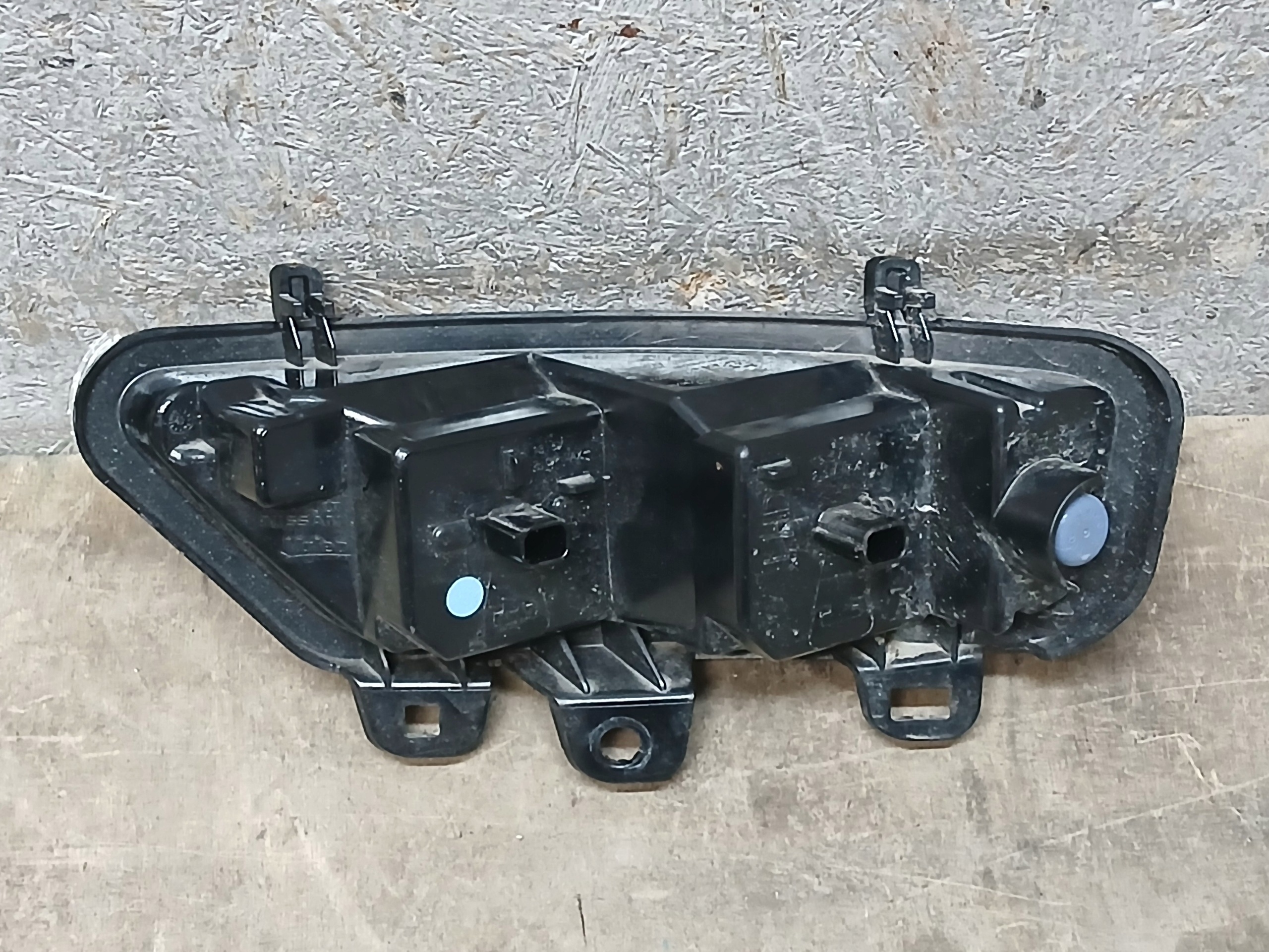 light rear part left RENAULT CAPTUR II 2 SYMBIOZ LED 265855239R
