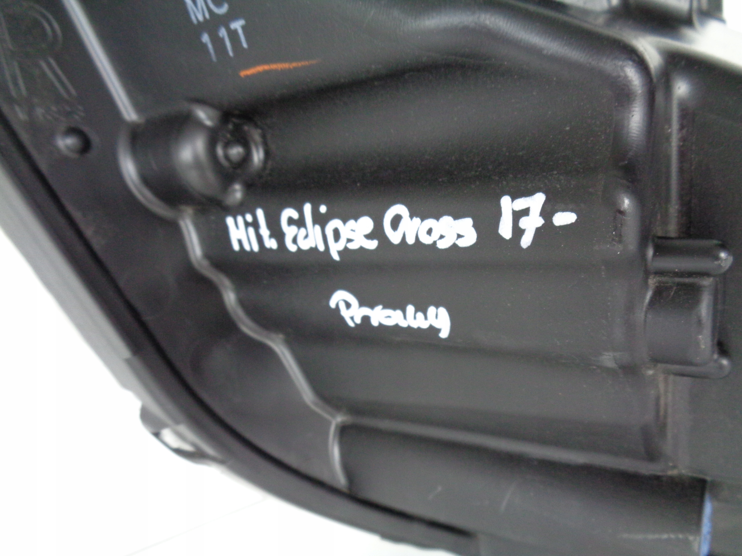 fog light right MITSUBISHI ECLIPSE CROSS 17