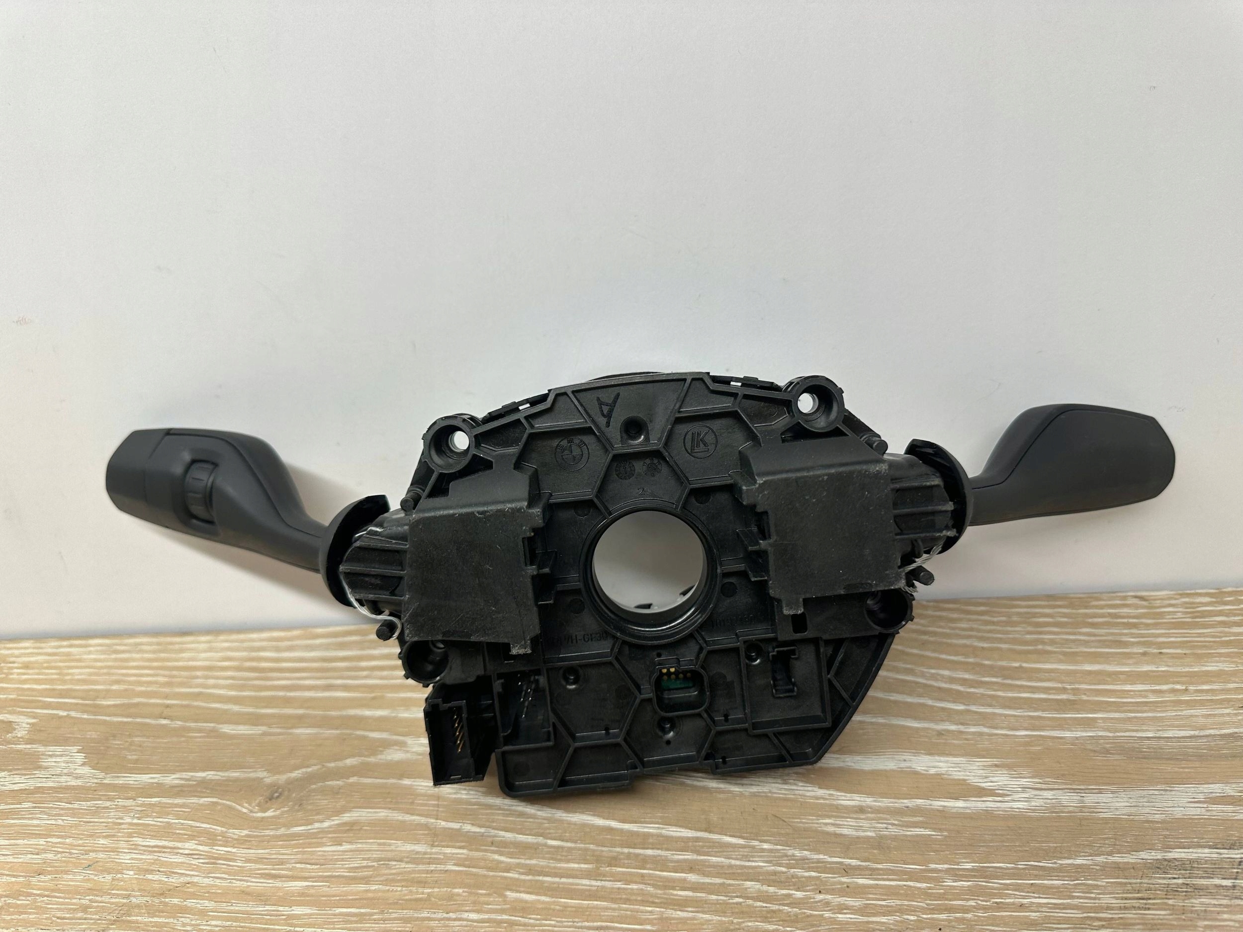 steering wheel levers and controls front BMW 1 F20 F21 6996598
