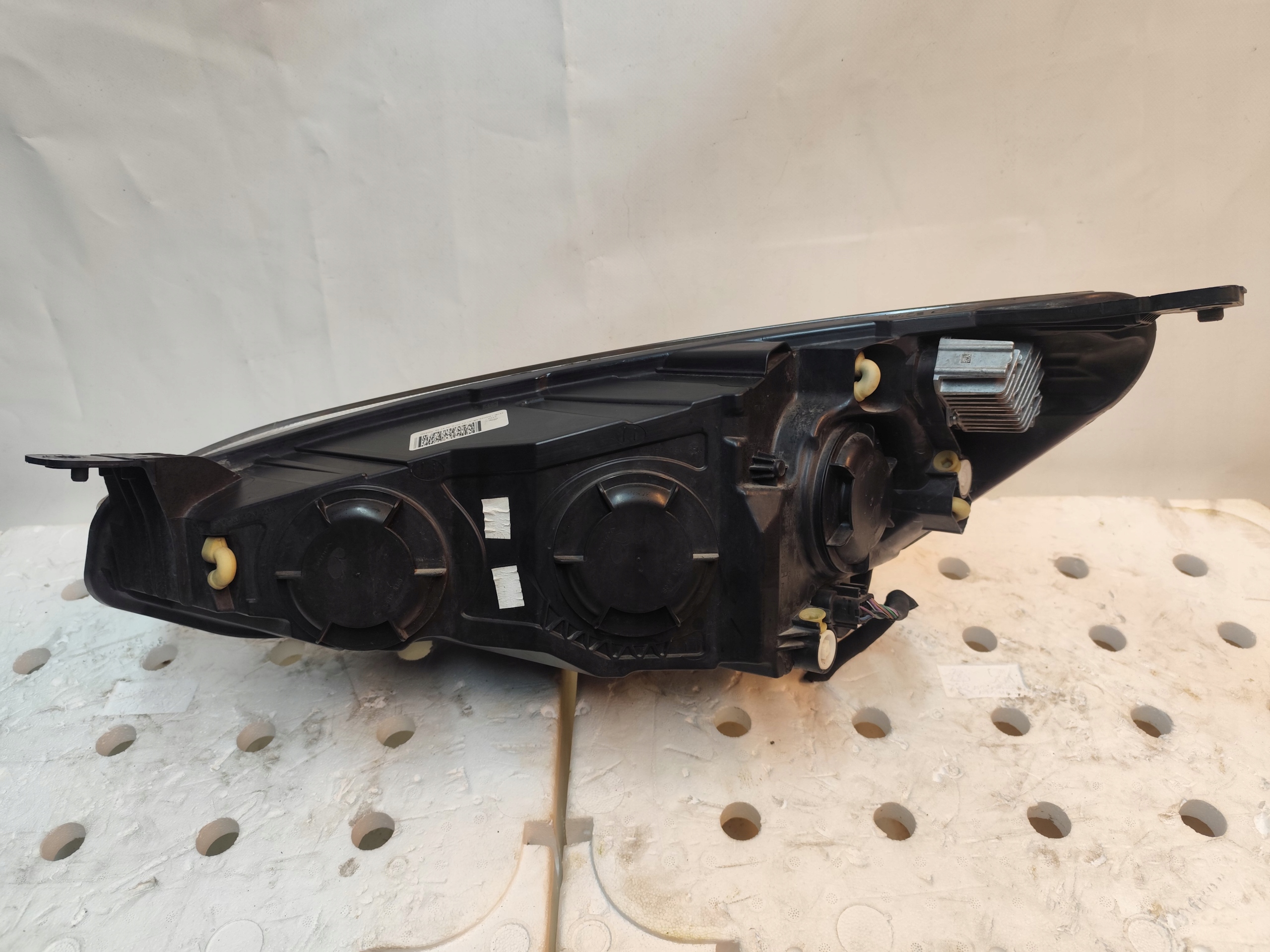 FORD FOCUS MK4 light front right DEMONTAZ