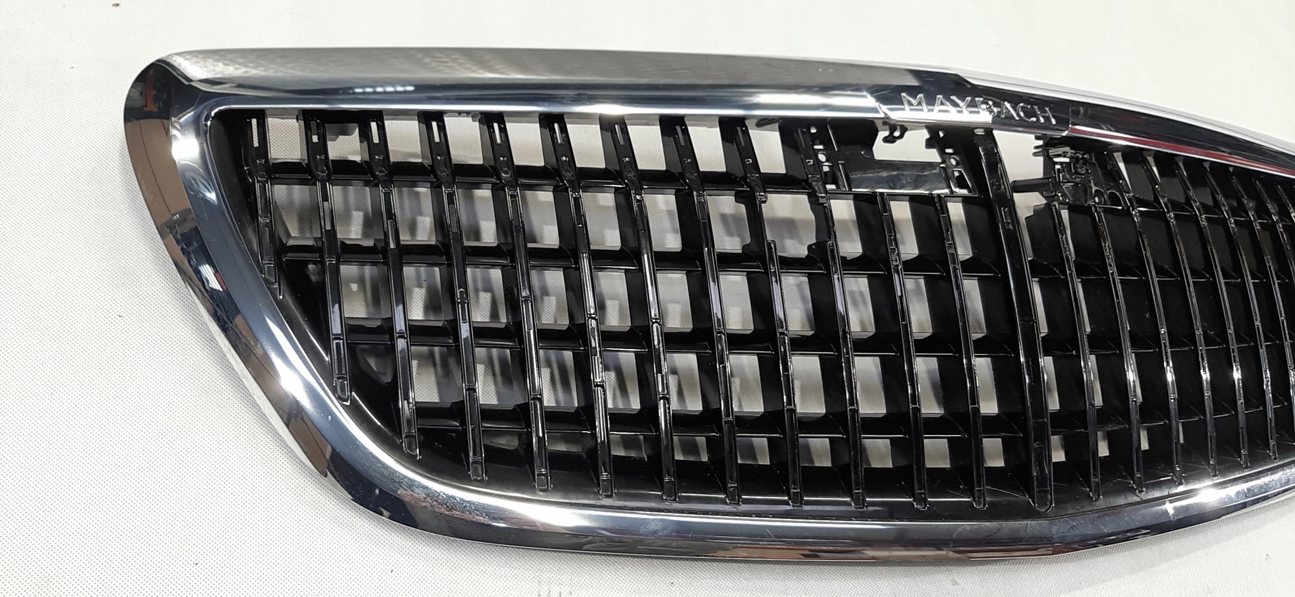 MERCEDES S-CLASS GRILL ATRAPA A2228805202 Producent części Mercedes-Benz OE