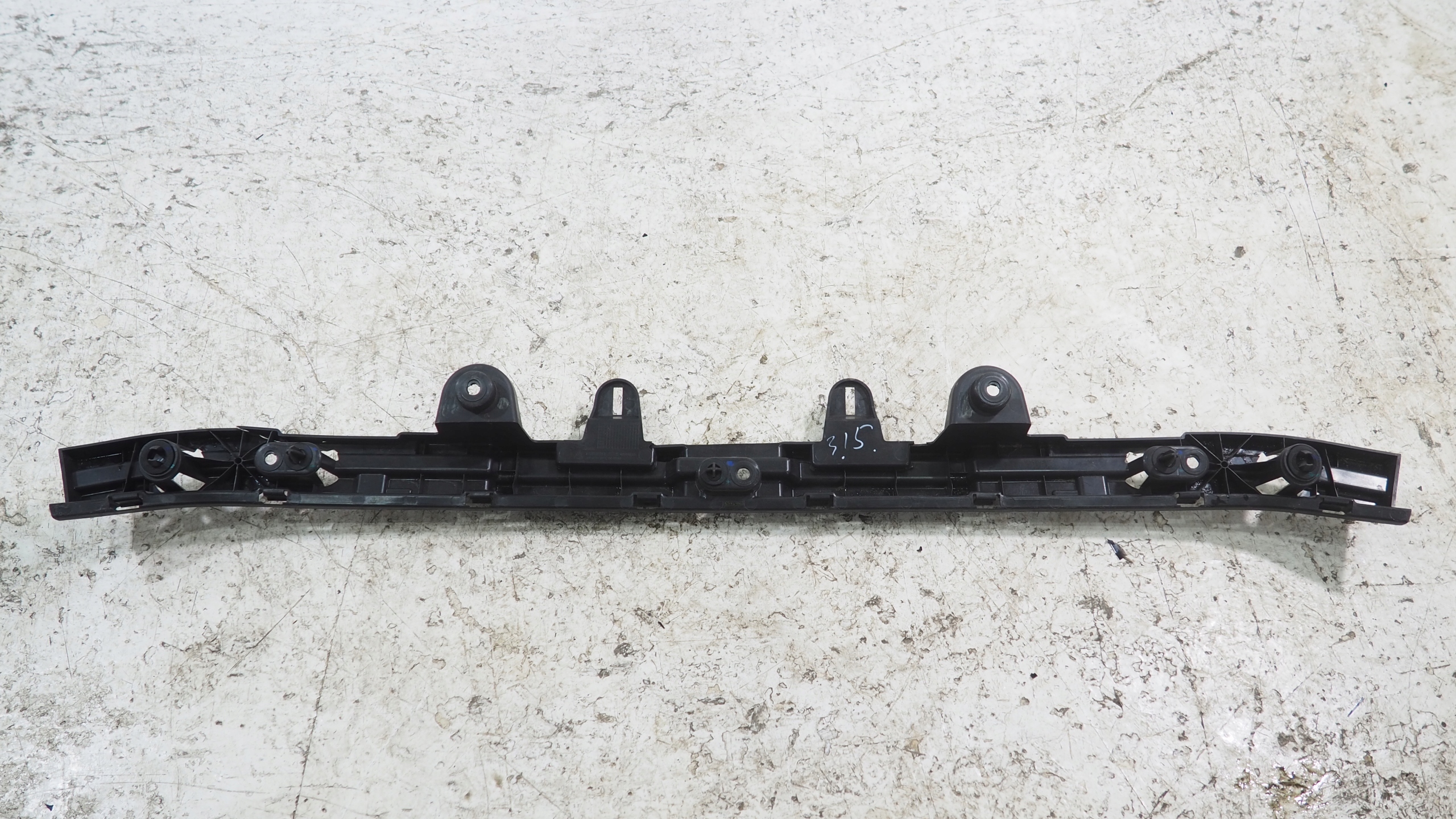 Lotus Eletre Support Support plaque Pare choc Arrière 8890512196