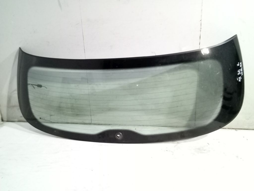 Opel Astra III HB 3D Vitre Arrière du capot