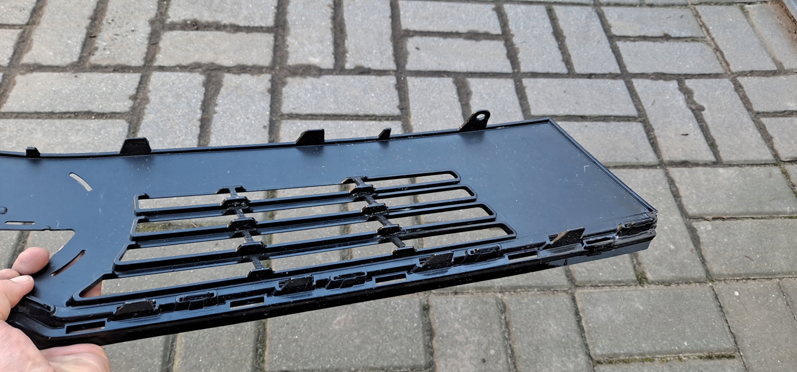 Opel Astra Kühlergrill FRONTGRILL Kühlergitter 98396400 - Thumbnail 4
