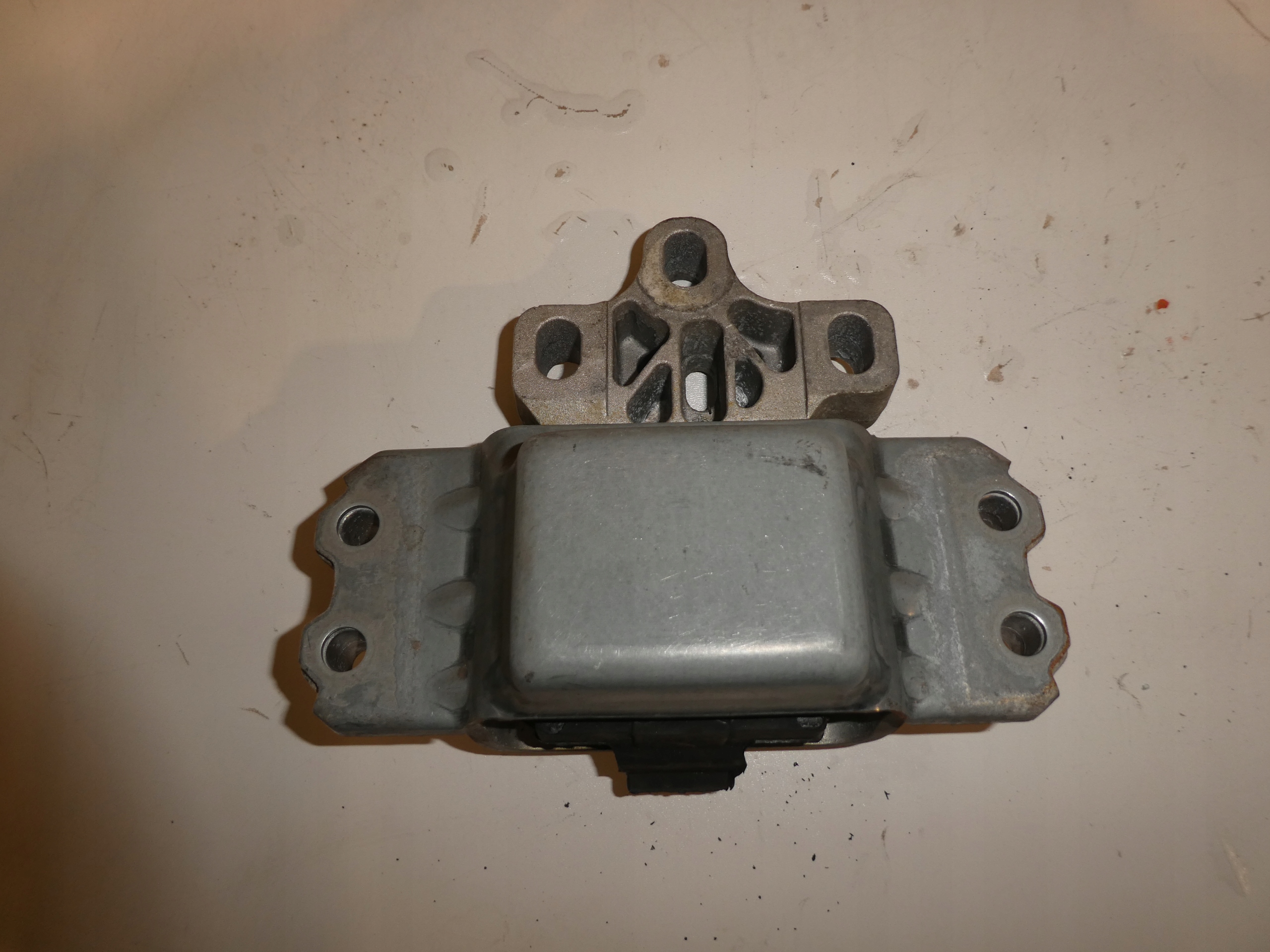 VW SHARAN 7N0 gearbox mount 7N0199555C