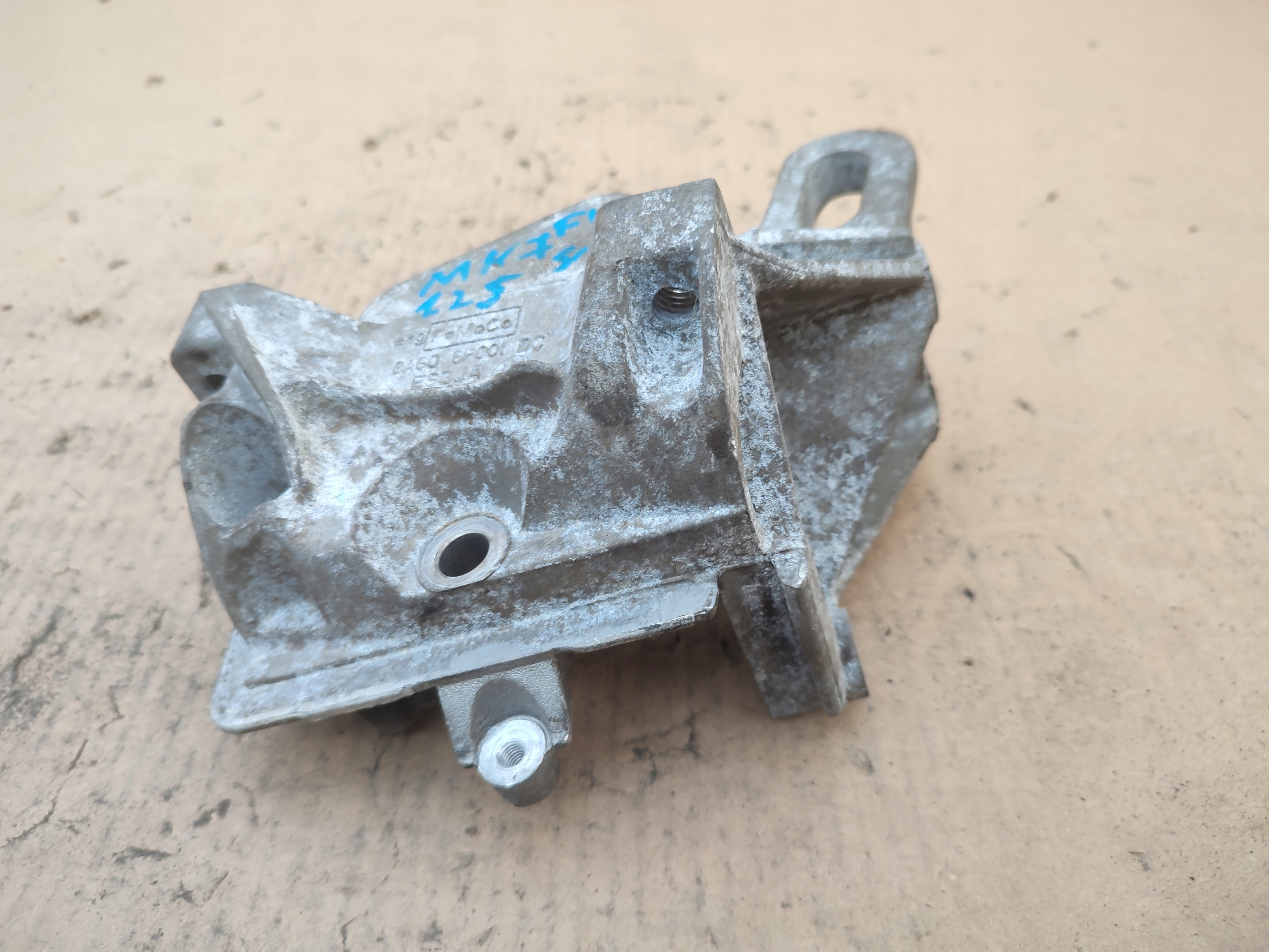 Supporto staffa Motore Ford Fiesta B-Max MK7 8A6G-6F001-DC
