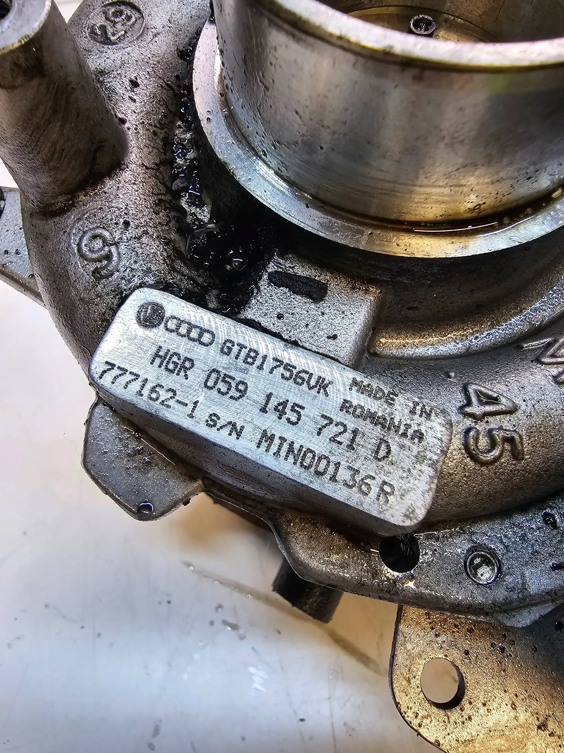 turbo AUDI A6 C6 LIFT 2.7 TDI 059145721D