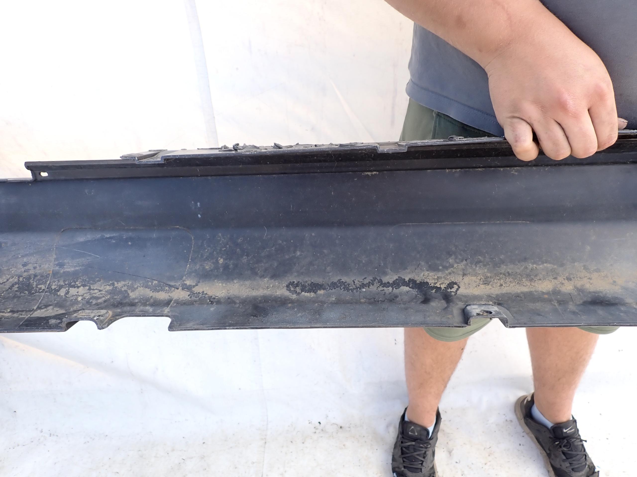 MASERATI GRANTURISMO M139 moulding threshold right