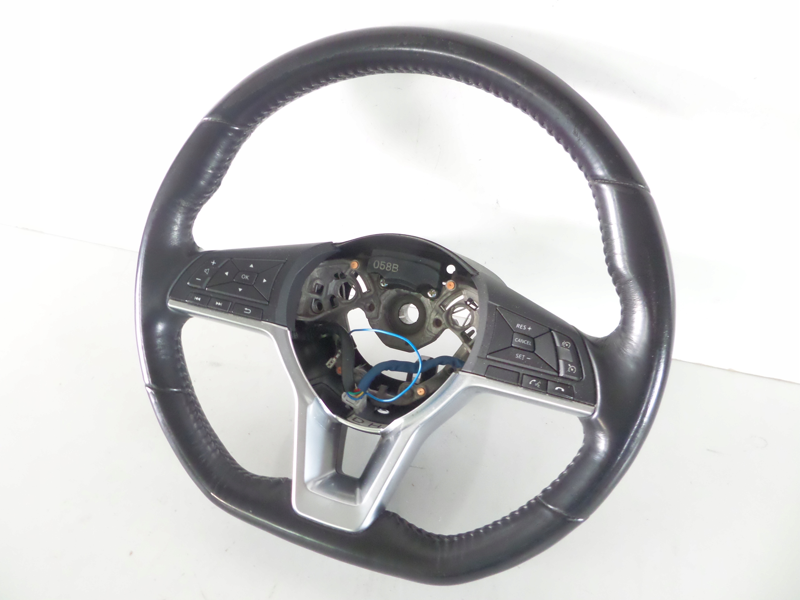 LENKRAD MULTIFUNKCYJNA NISSAN X-TRAIL T32 17