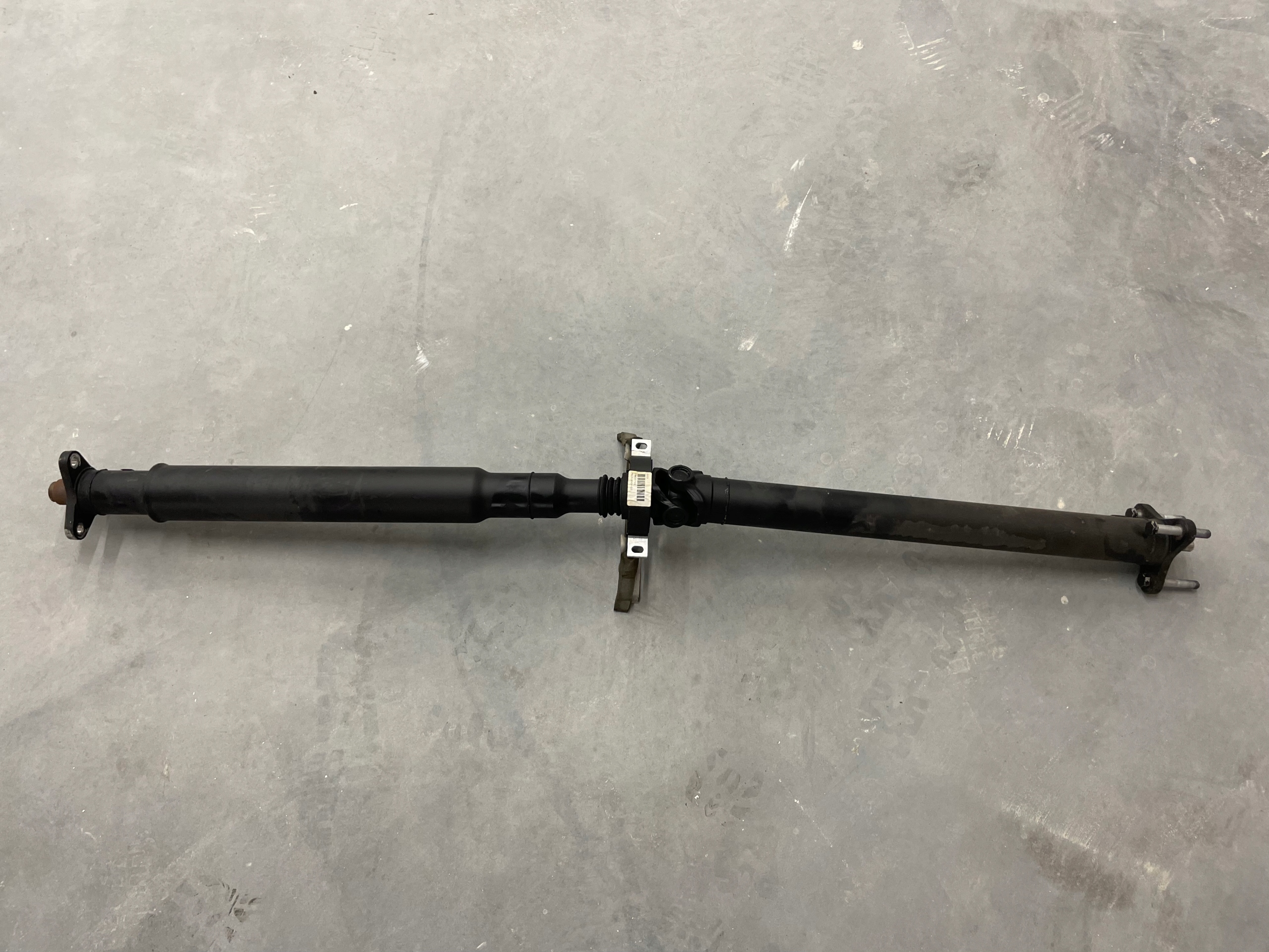 Приводний вал BMW F10 F11 оригінал 7631365