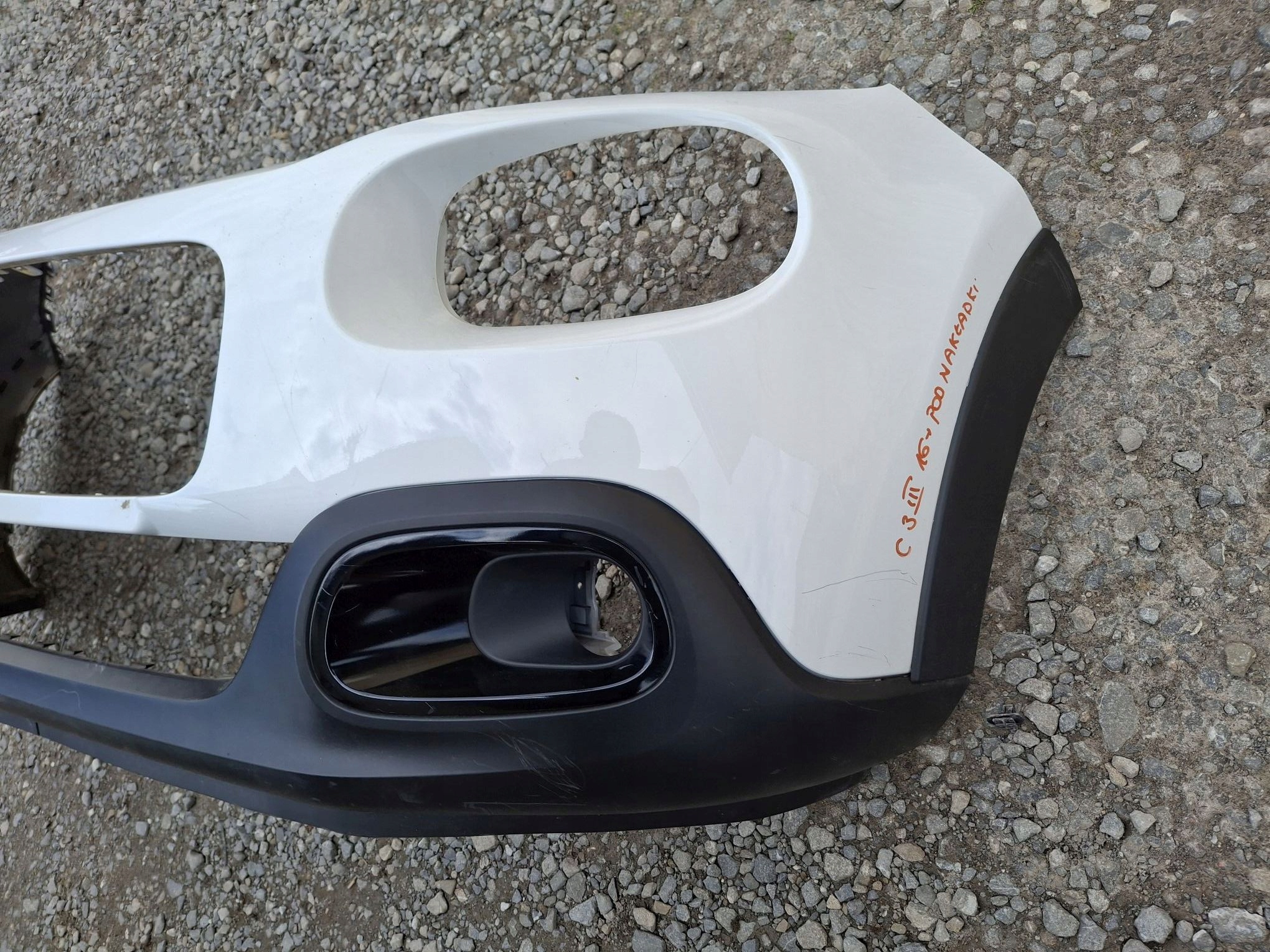 Pare choc Avant CITROEN C3 III 2016R-> Sous Couvertures