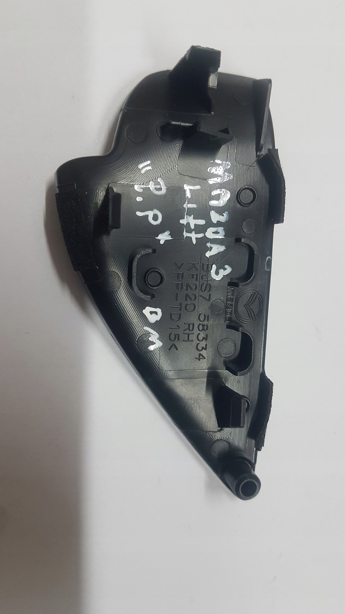 заглушка ручки правая левый mazda 3 CX3