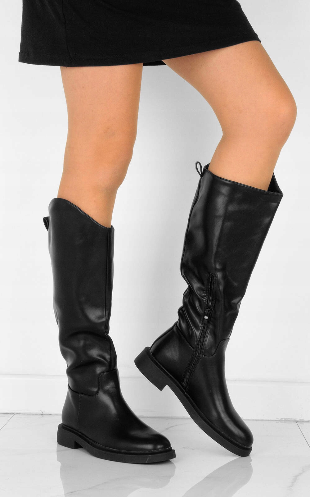 7885 CZARNE KOZAKI OCIEPLANE OFICERKI SKÓRZANE Z FUTERKIEM MUSZKIETERKI 39 Marka inna