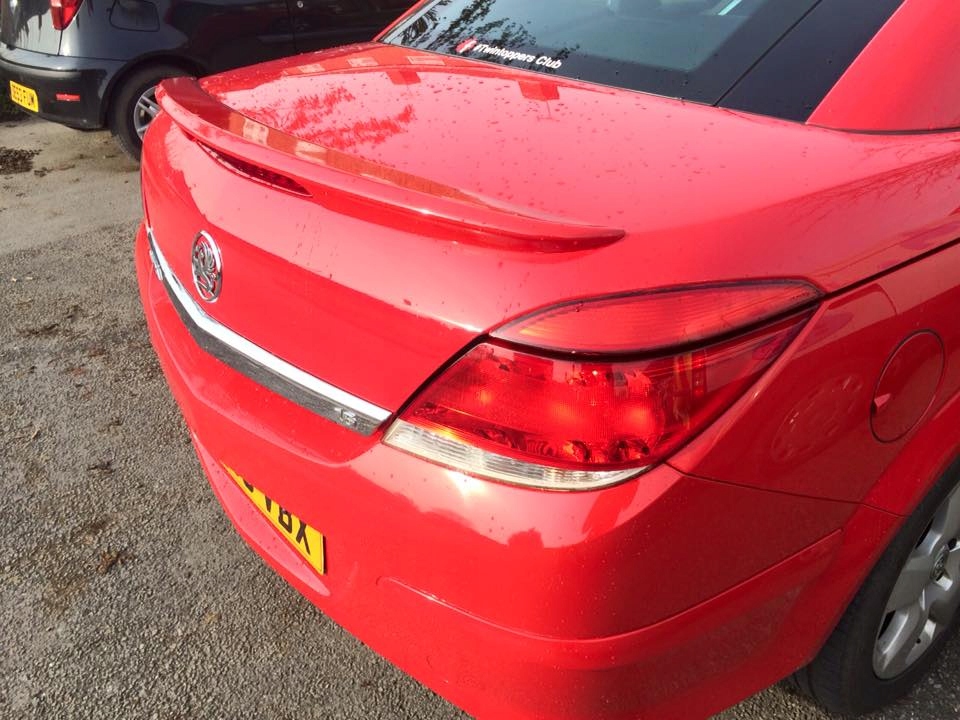 OPEL ASTRA H CABRIO TWINTOP SPOILER LOTKA SPOJLER Producent części Inny