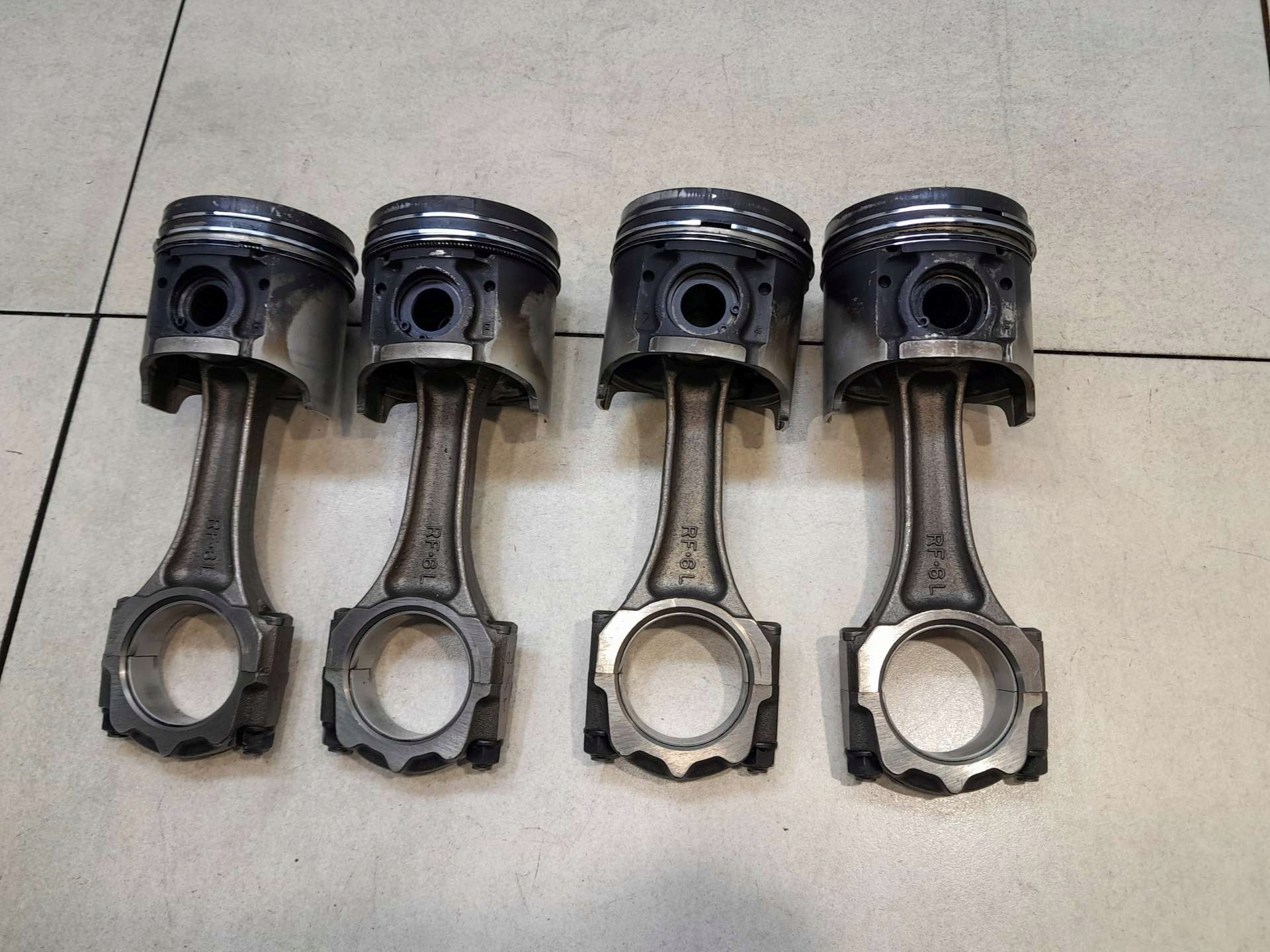 piston with connecting rod MAZDA PREMACY 2.0 DITD