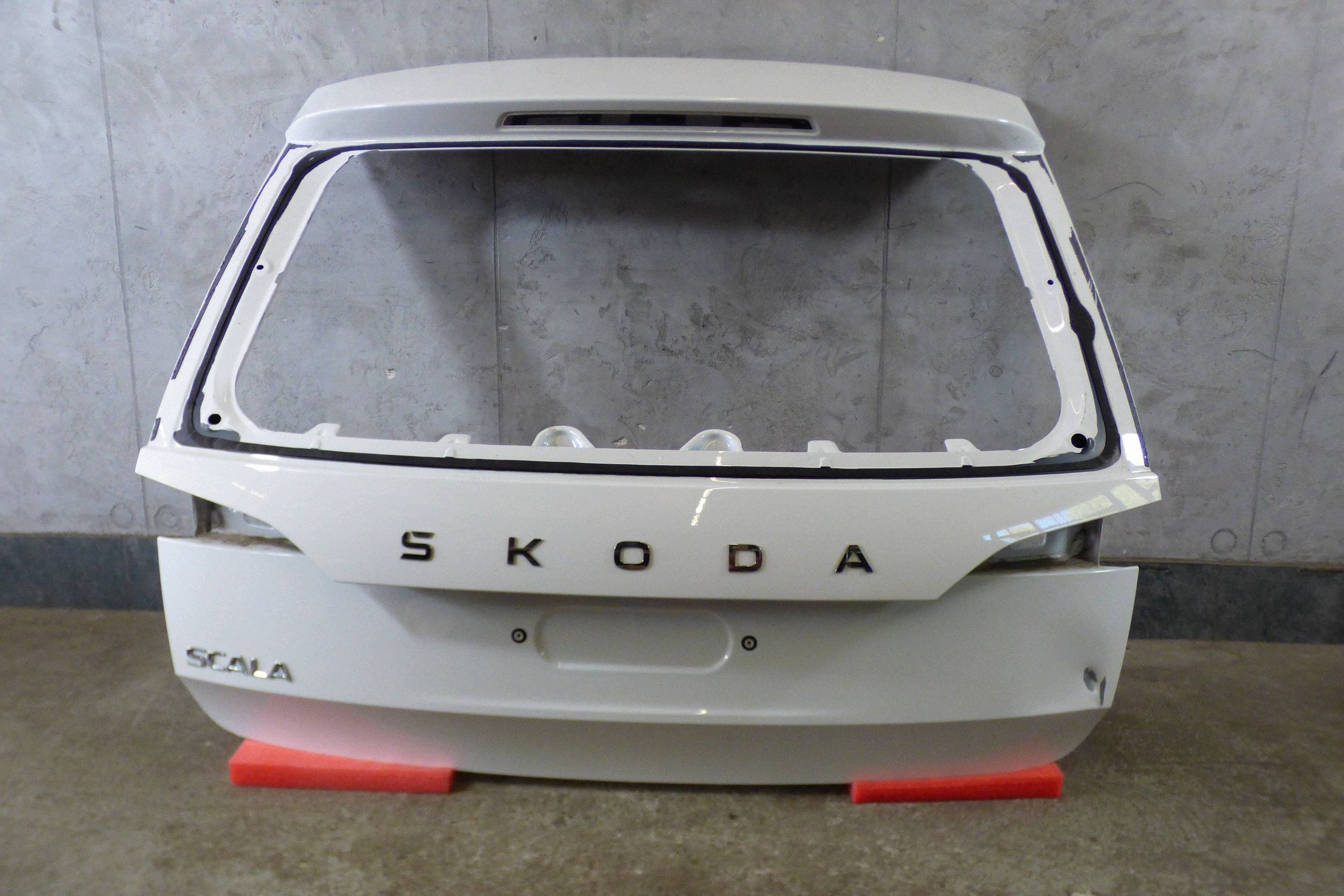 Skoda Scala trunk door boot rear part