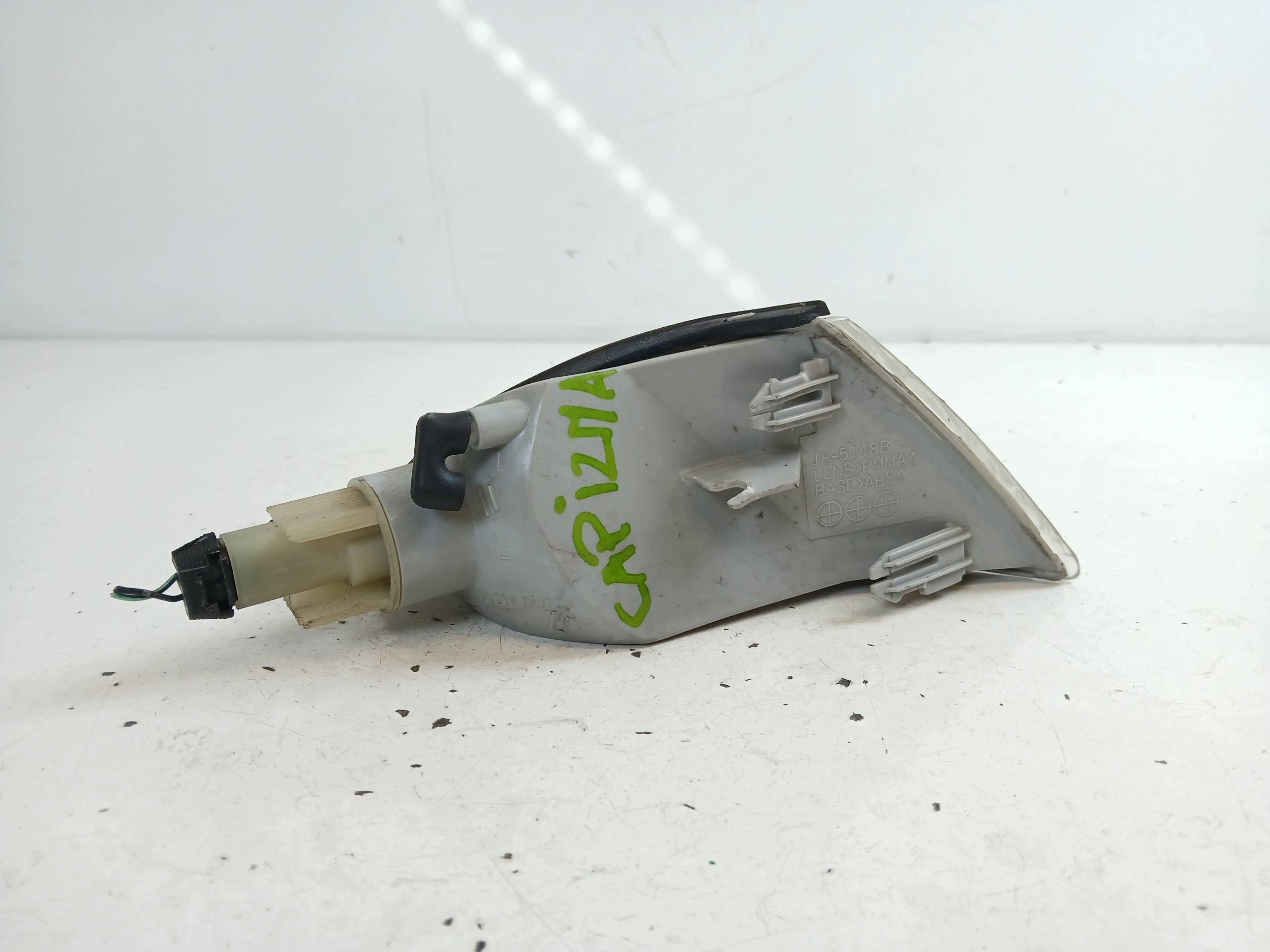 MITSUBISHI CARISMA indicator left