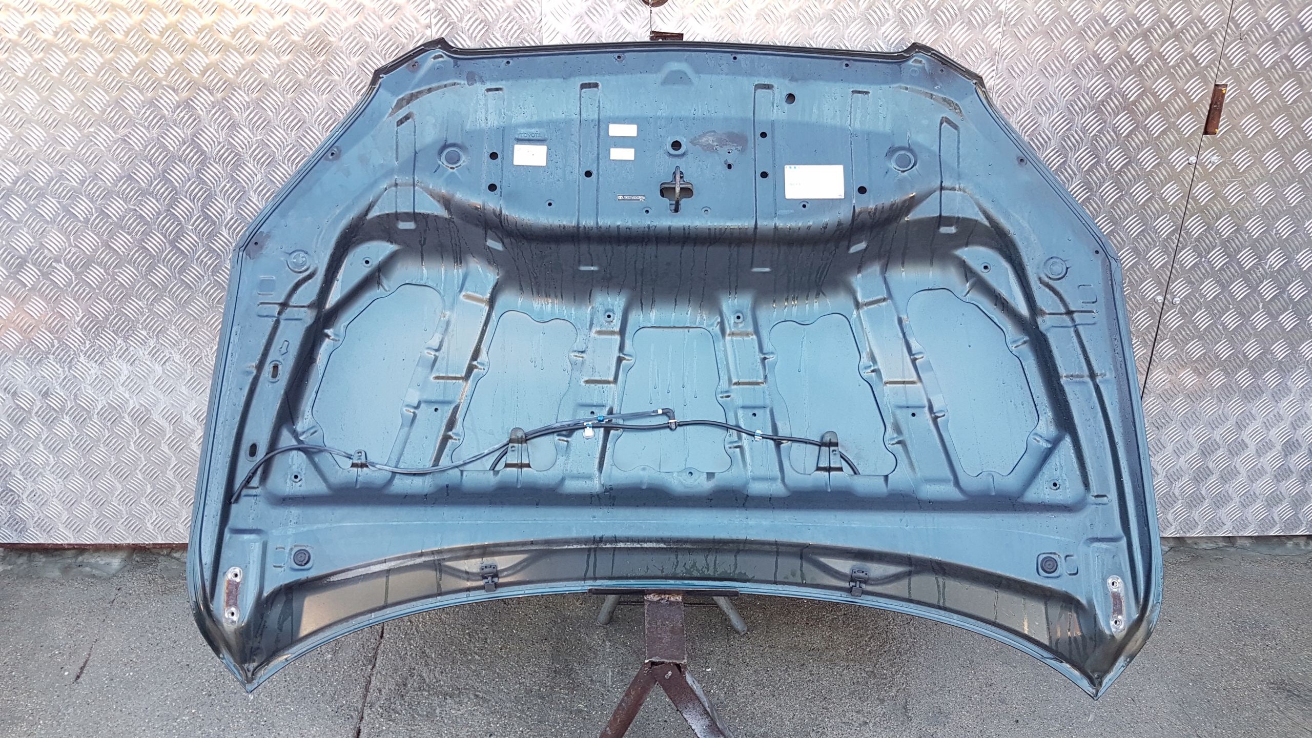 cofano TOYOTA RAV4 06-10 LAK: 6T3