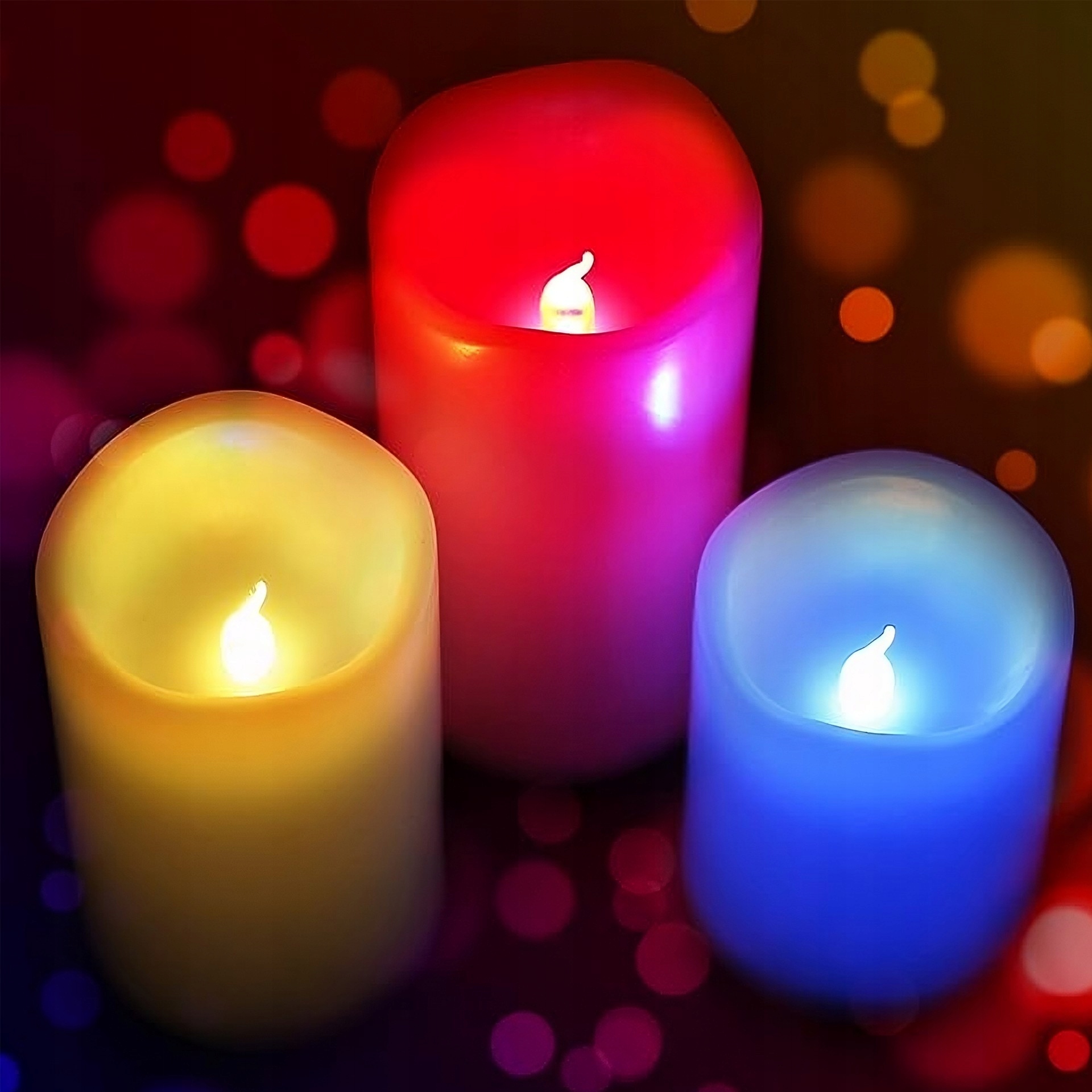 ŚWIECE LED RGB KOLOROWE ŚWIECZKI NA PILOT ZESTAW Liczba knotów 3 szt.