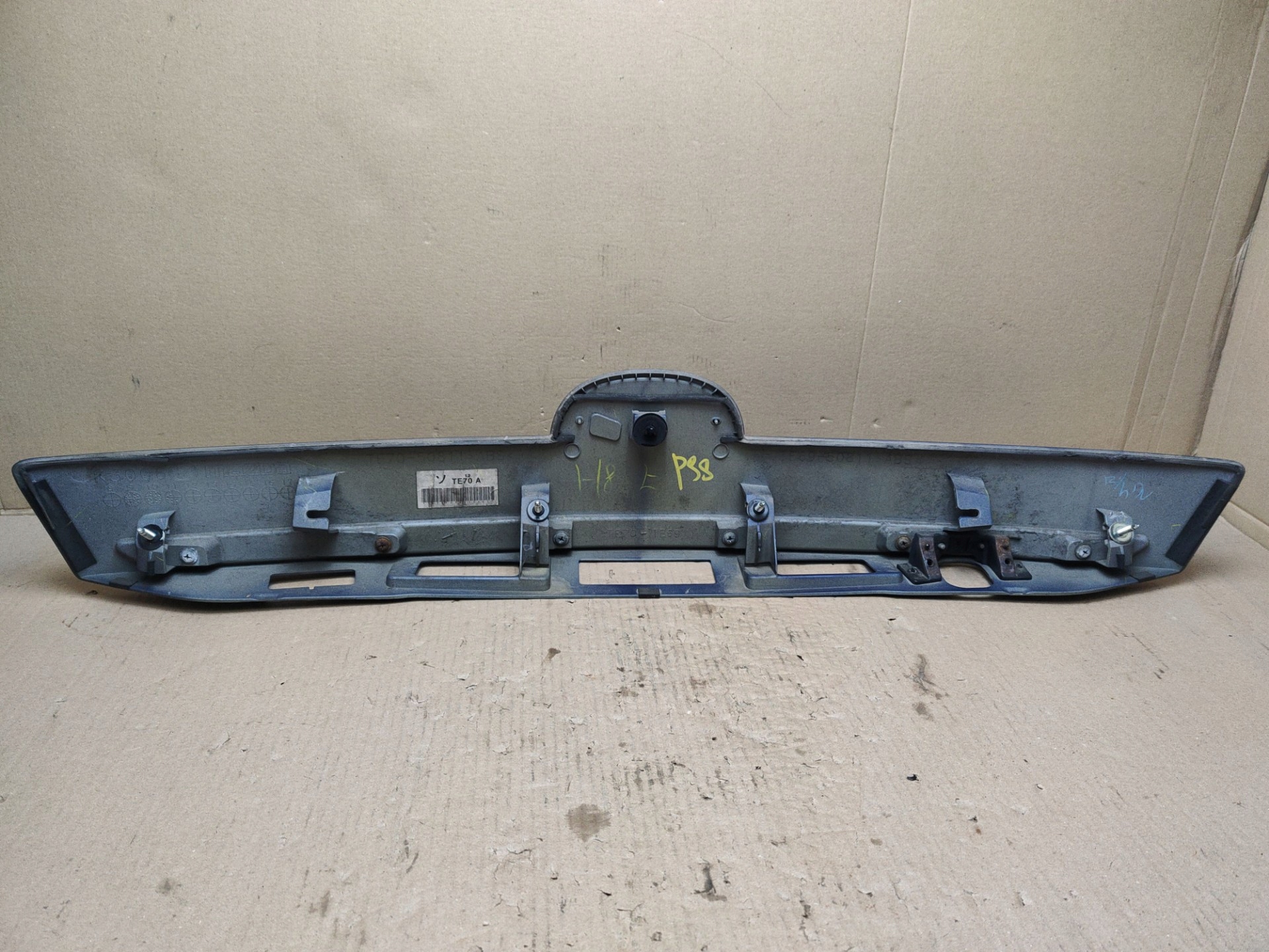 Couverture du capot Mazda CX-9 facelift 2012 TE69-50811