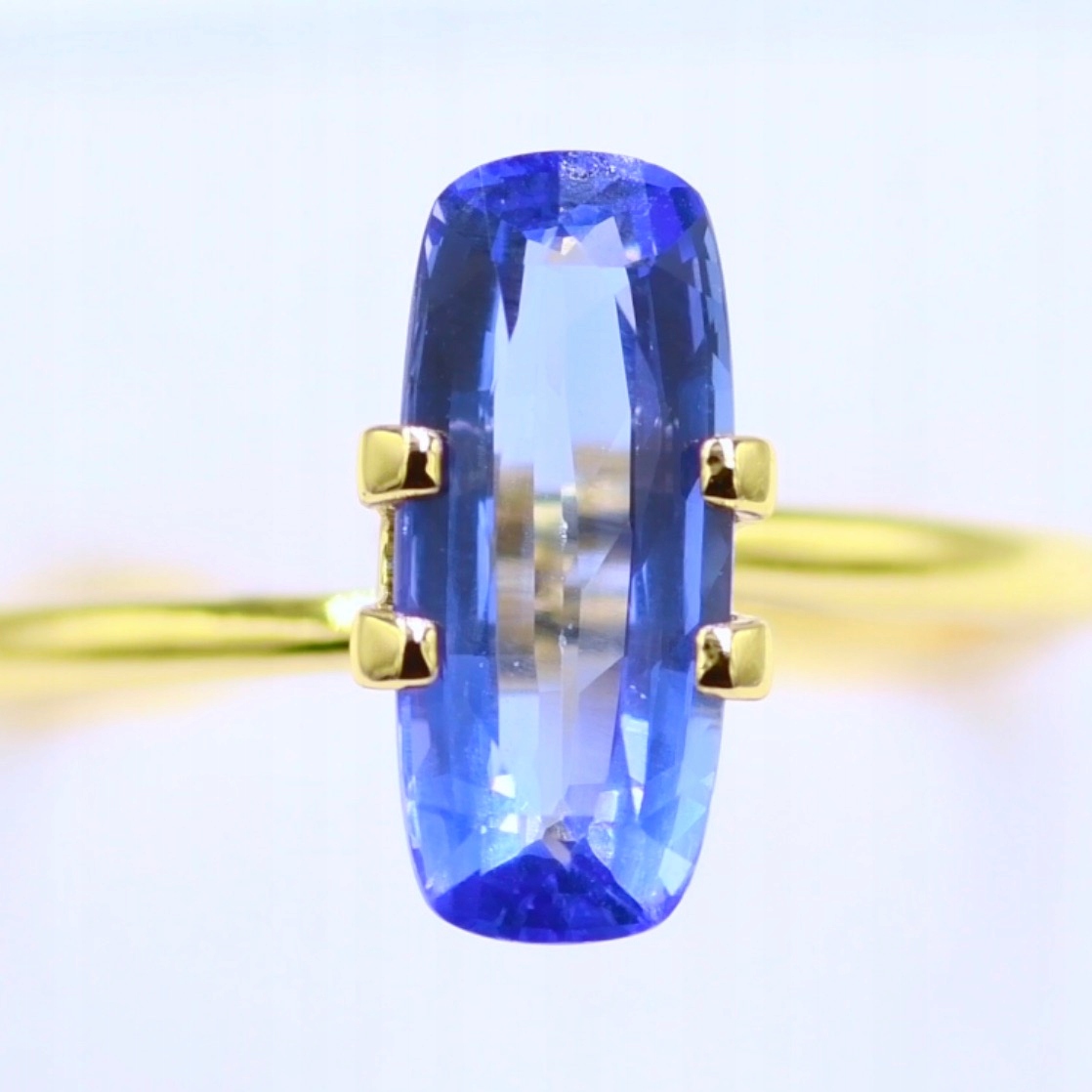 Tanzanit drahokam na prstýnek 2,33 ct