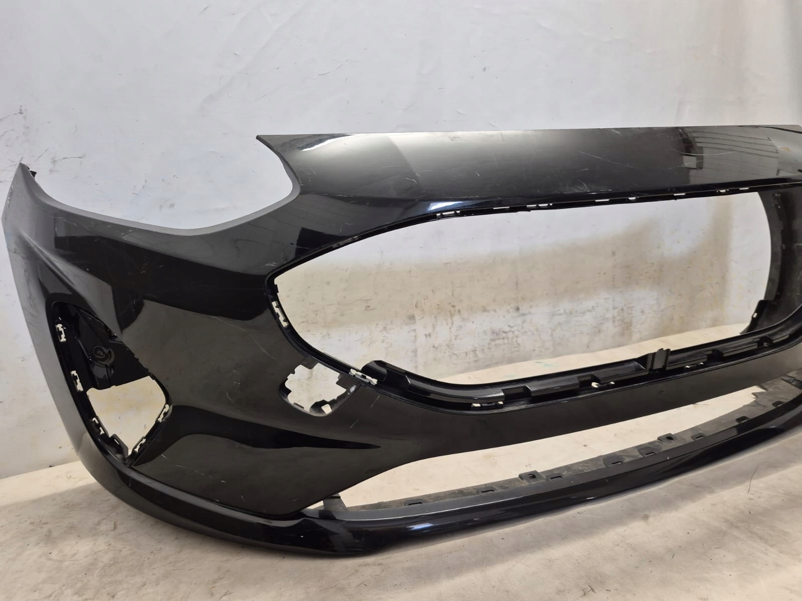 FORD FIESTA MK8 LIFT 21- bumper front front