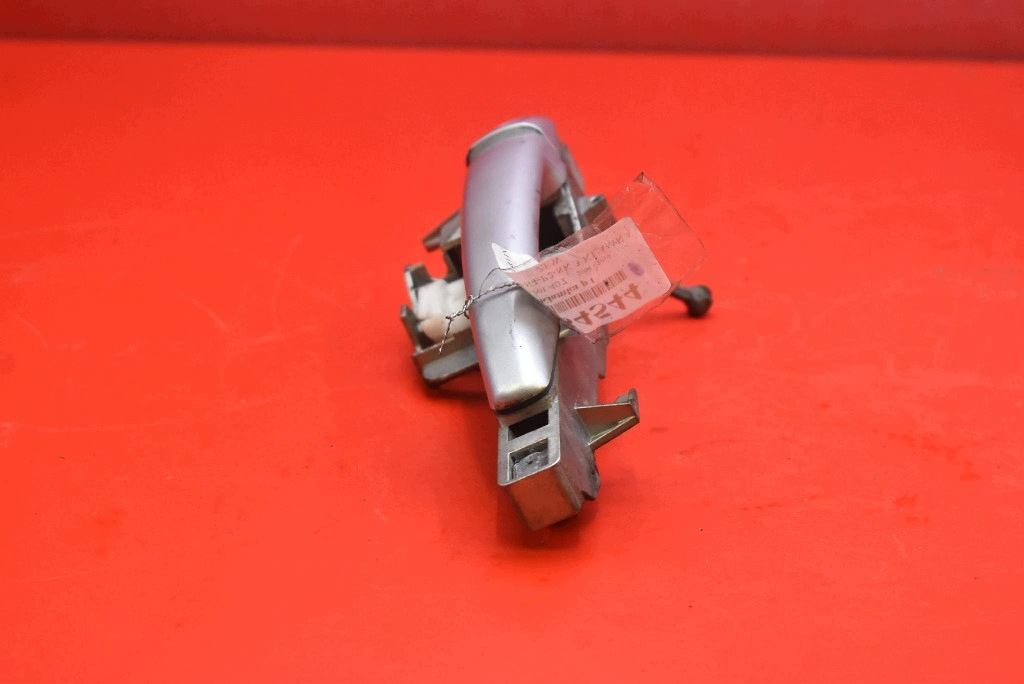 handle left front front SREBRNA 9653401680 PEUGEOT 407 sedan 04-10