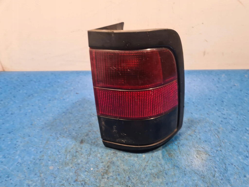 peugeot 806 фонарь правый внешний