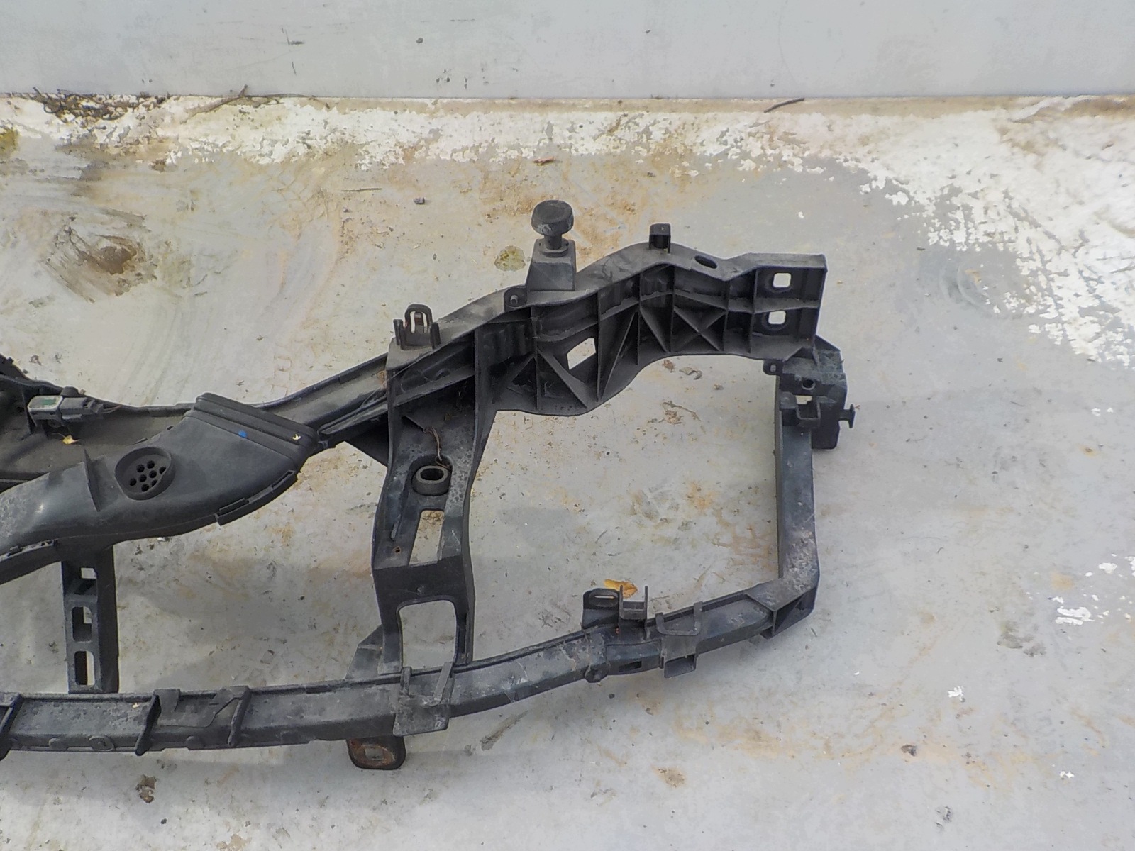 712 FORD KUGA and MK1 support panel for radiators pillar iron OKULAR