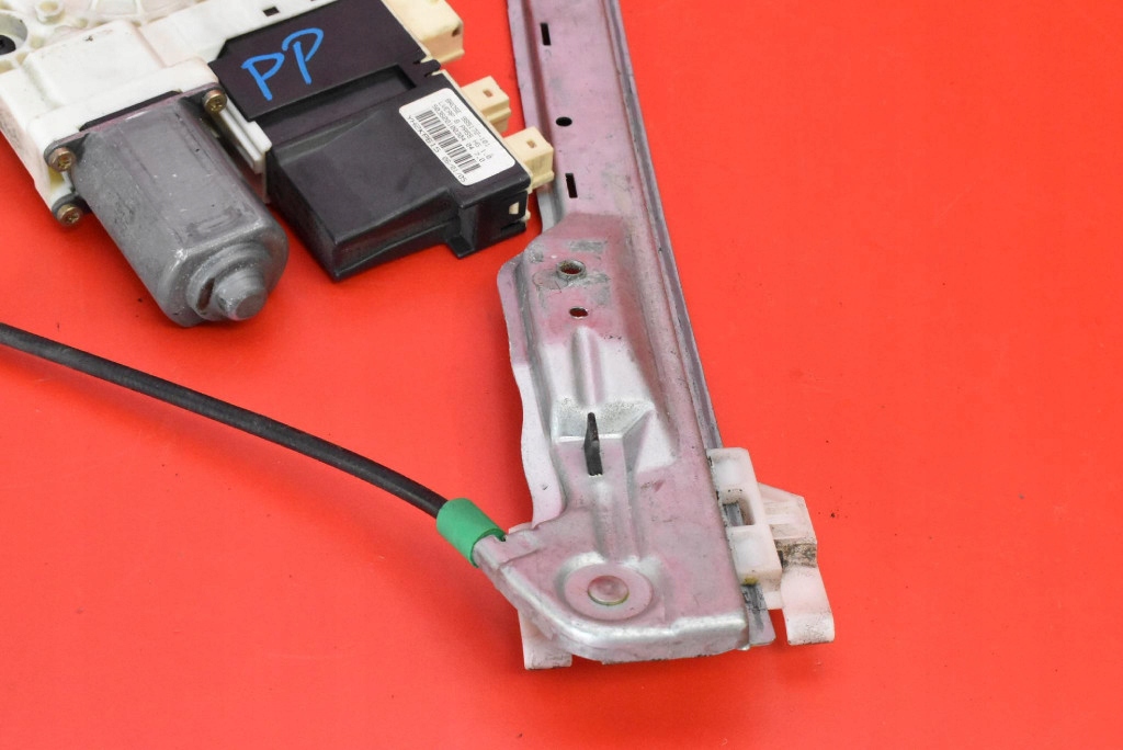 window regulator right front EU 997834-101 CITROEN C5 1 and 5D HB LIFT 04-08