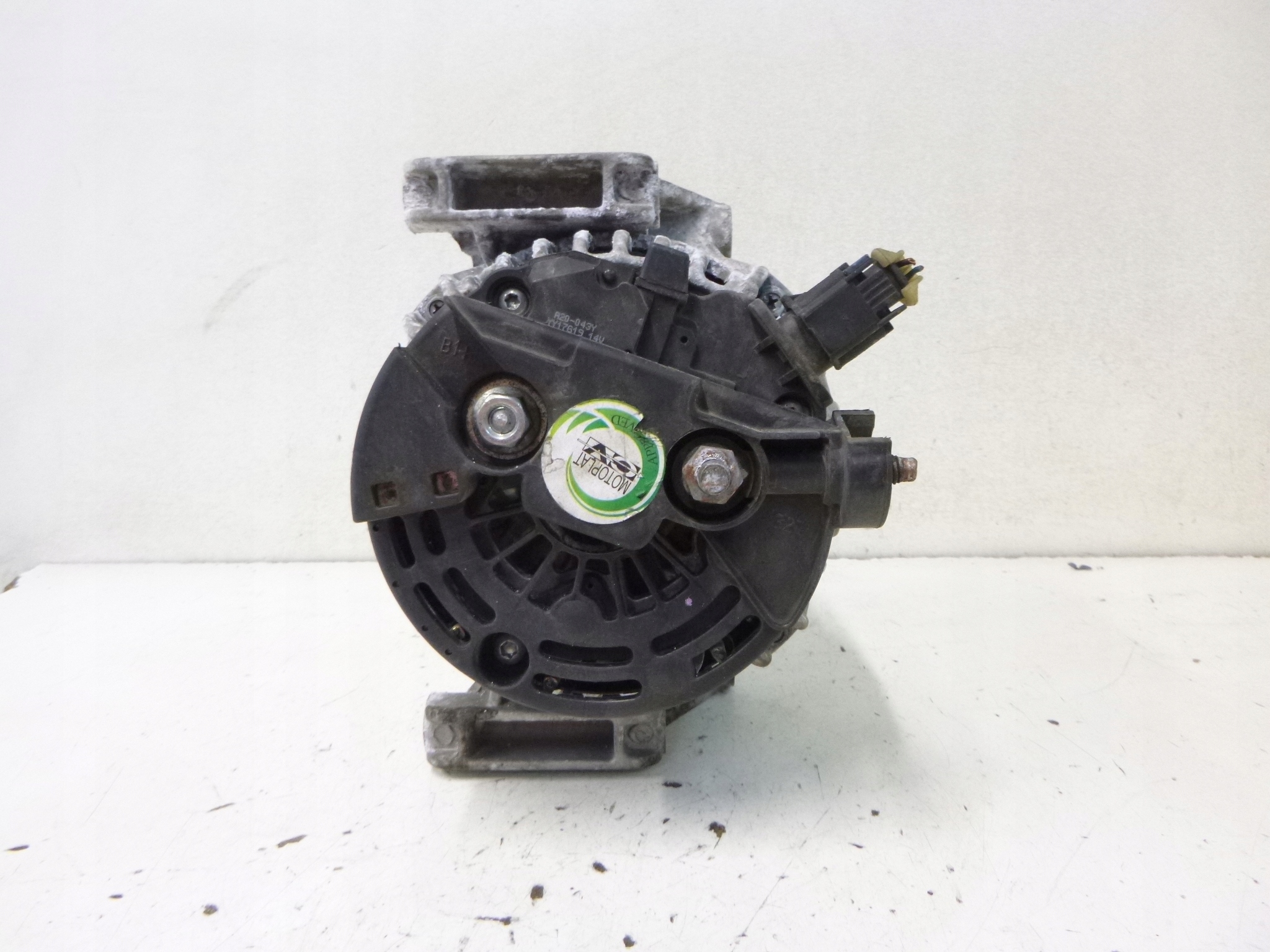 ALTERNATOR OPEL VECTRA C SIGNUM 2.2 04R. 120A
