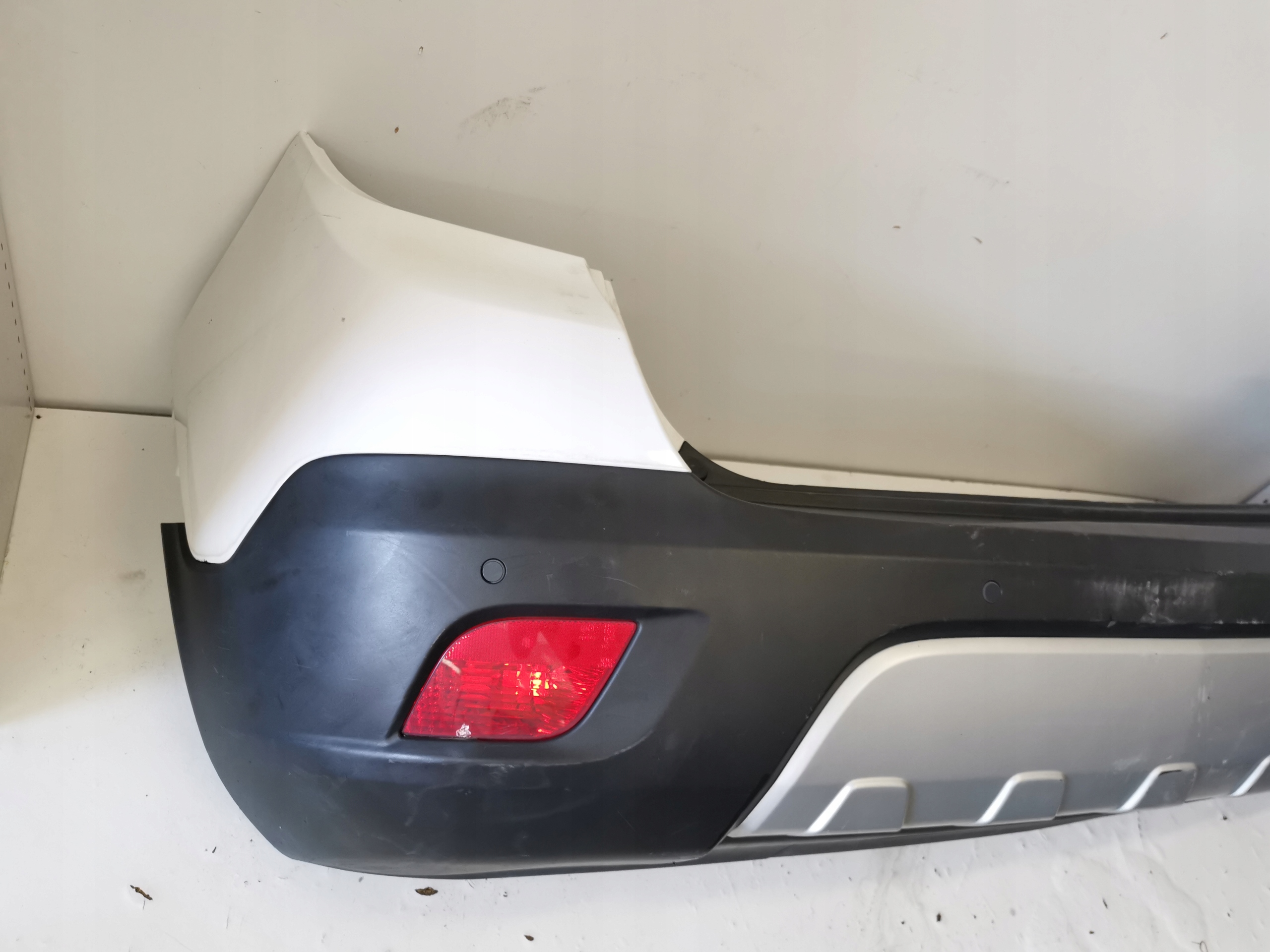 OPEL MOKKA bumper rear Z40R GAZ PDC
