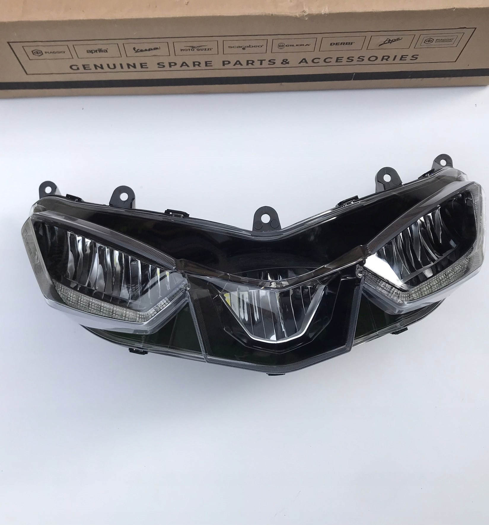 Aprilia Sr Compact 125 Gt 200 lampa predná reflektor Nový originál