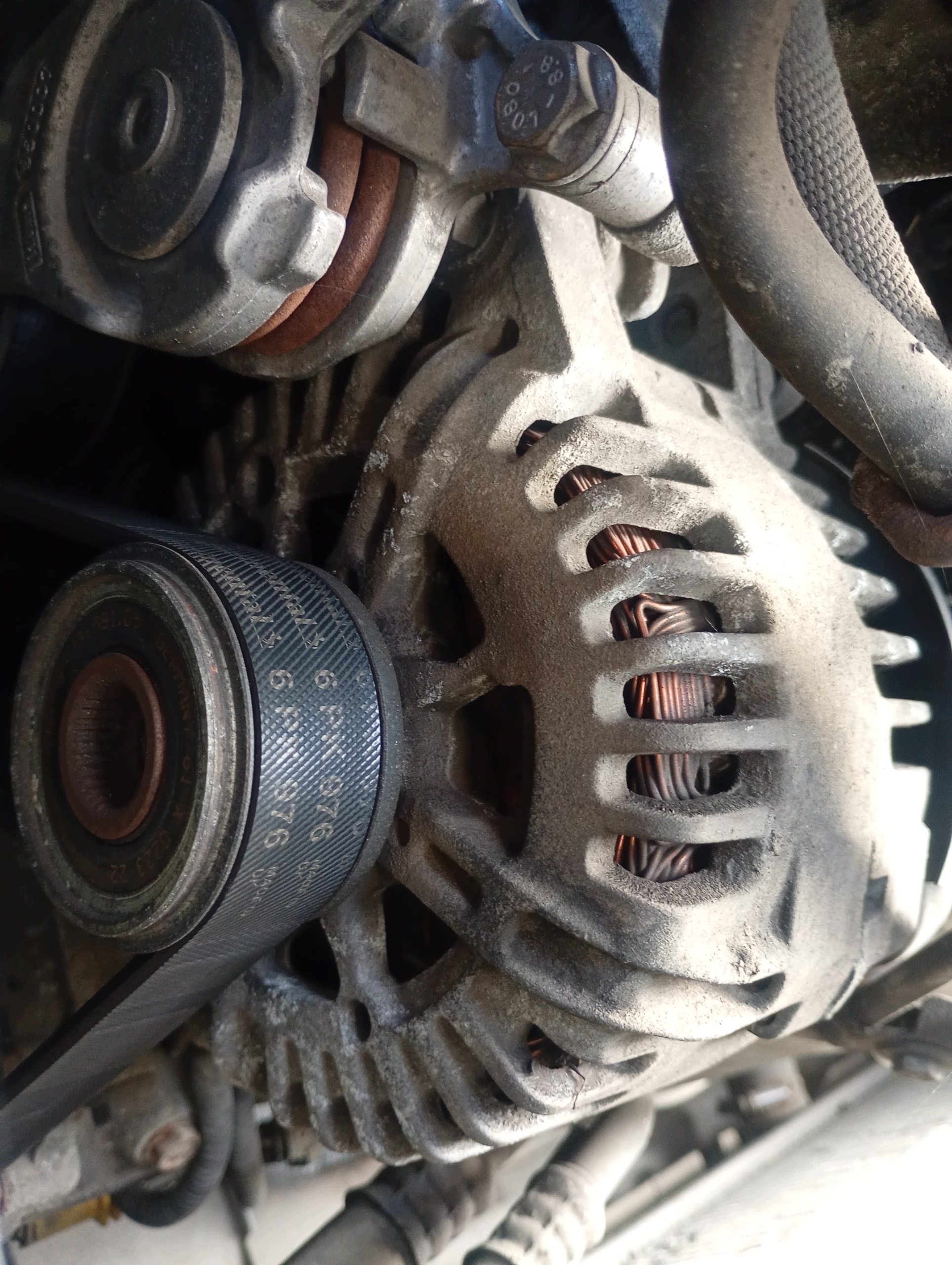 alternatore Citroen C4 1 e 04-10 1.6 HDI