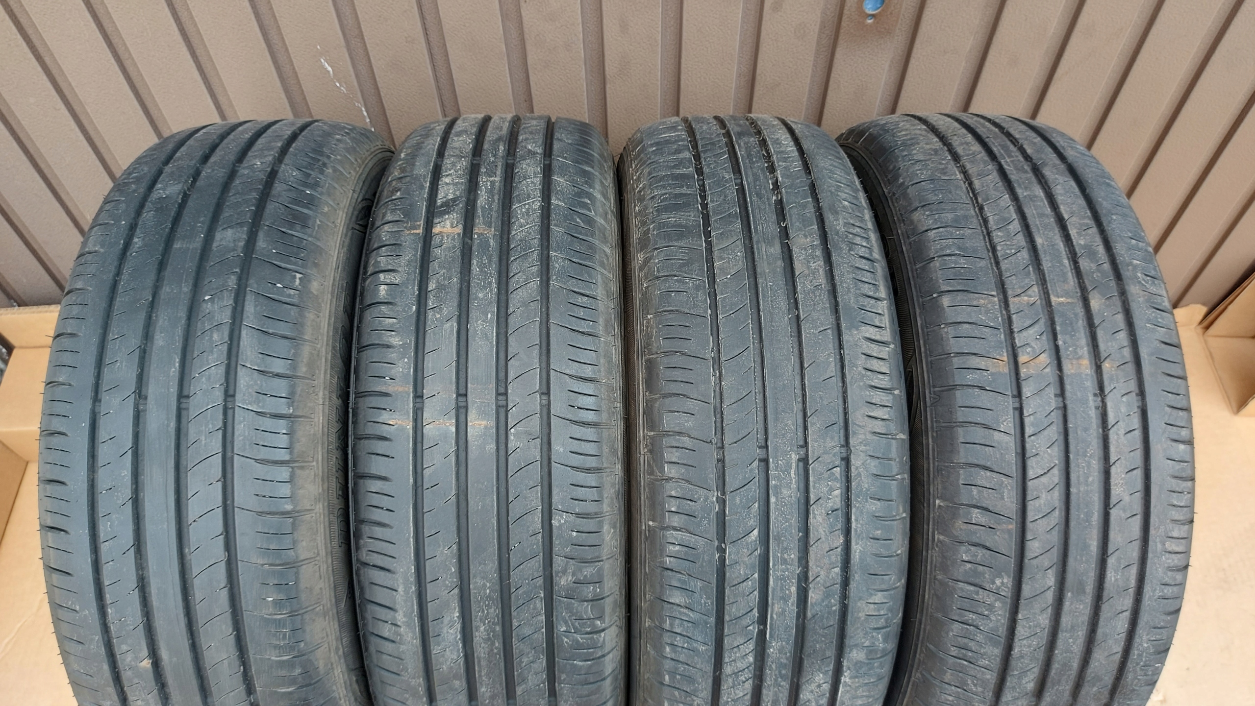 DUNLOP ENASAVE EC300+ 215/60R17 tyres summer 6mm