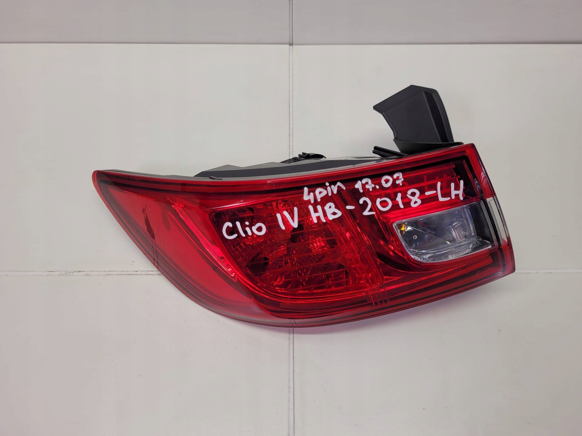 light rear left side Renault Clio 4 facelift 2019 265553021R