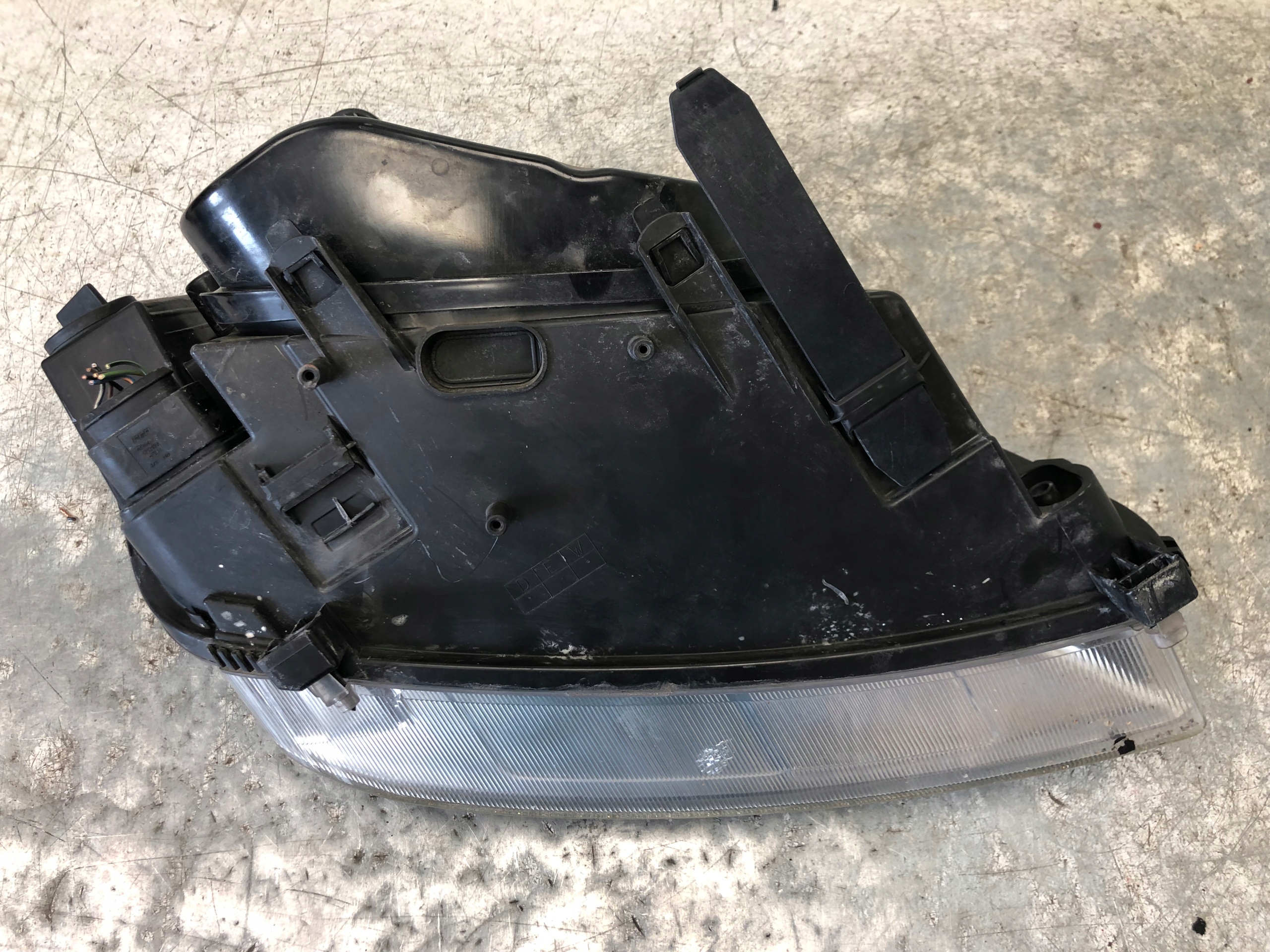 light left front FORD C-MAX