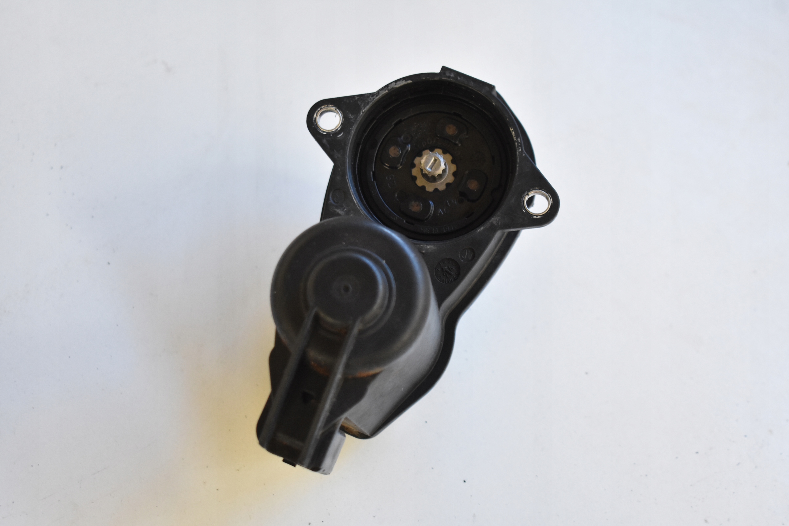 IDEALNY mini motor electric brake AUDI Q5 1